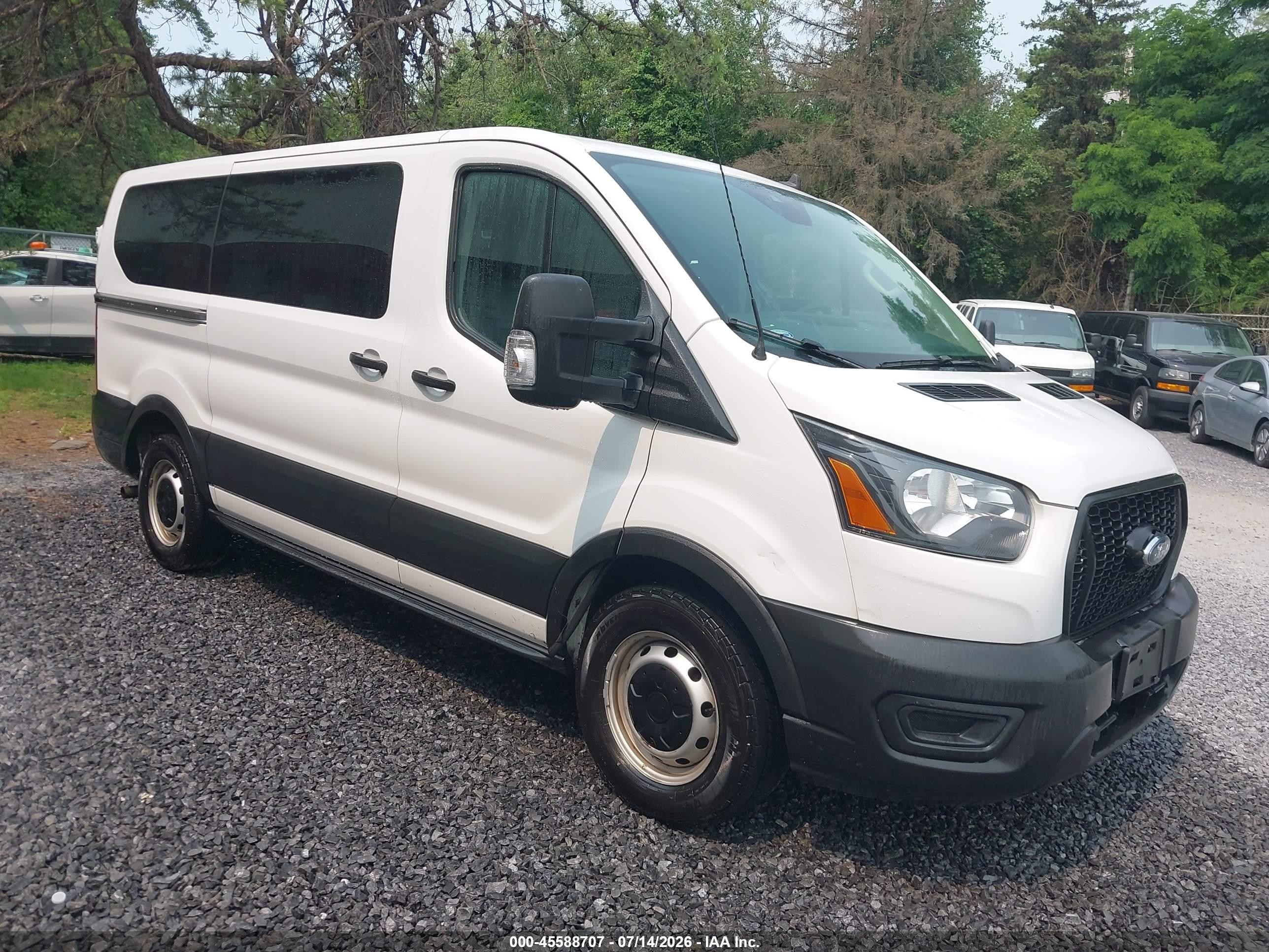 2021 Ford Transit Passenger XL, VIN 1FMZK1Y8XMKB03501 — Normal wear