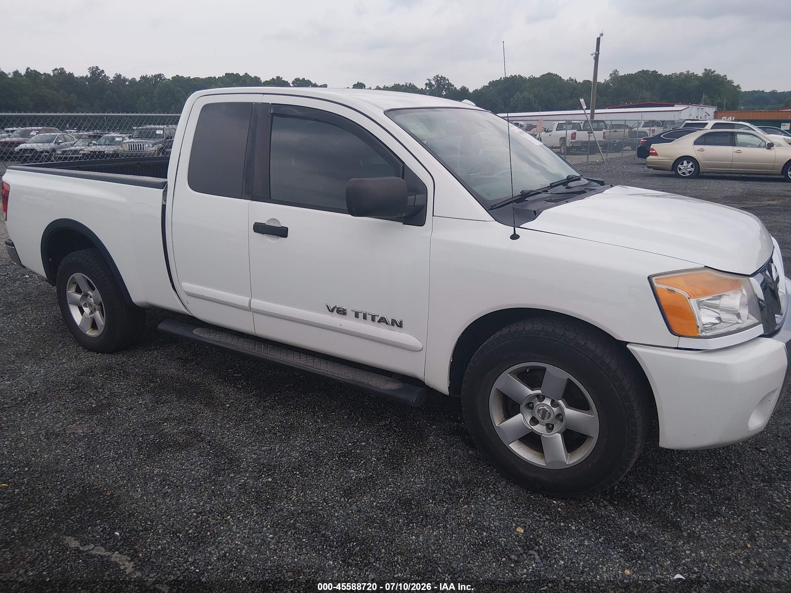 2015 Nissan Titan SV, VIN 1N6BA0CA6FN505236 — Normal wear