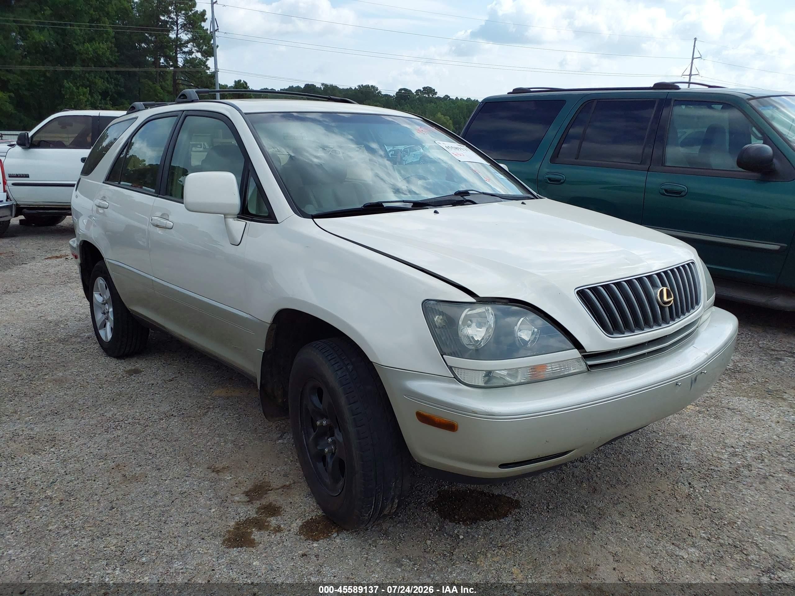 2000 Lexus RX 300, VIN JT6GF10U8Y0079359 — Normal wear
