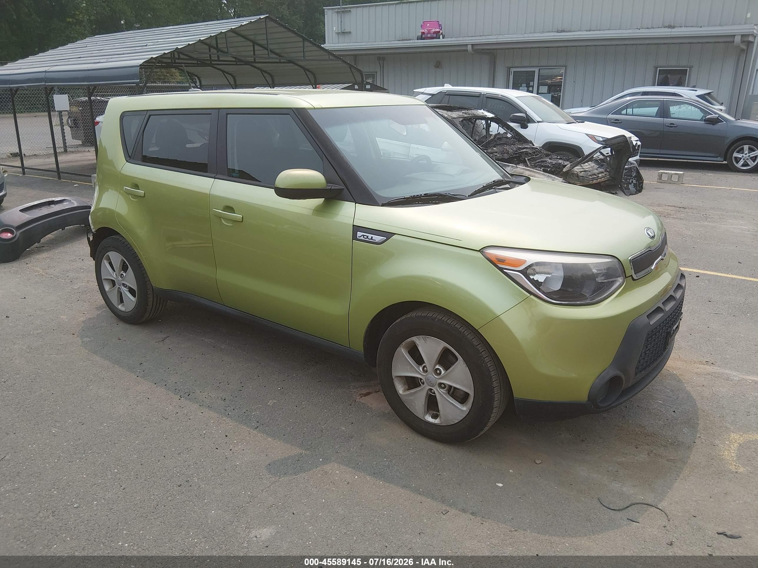 2015 Kia Soul, VIN KNDJN2A24F7770915 — Rear end