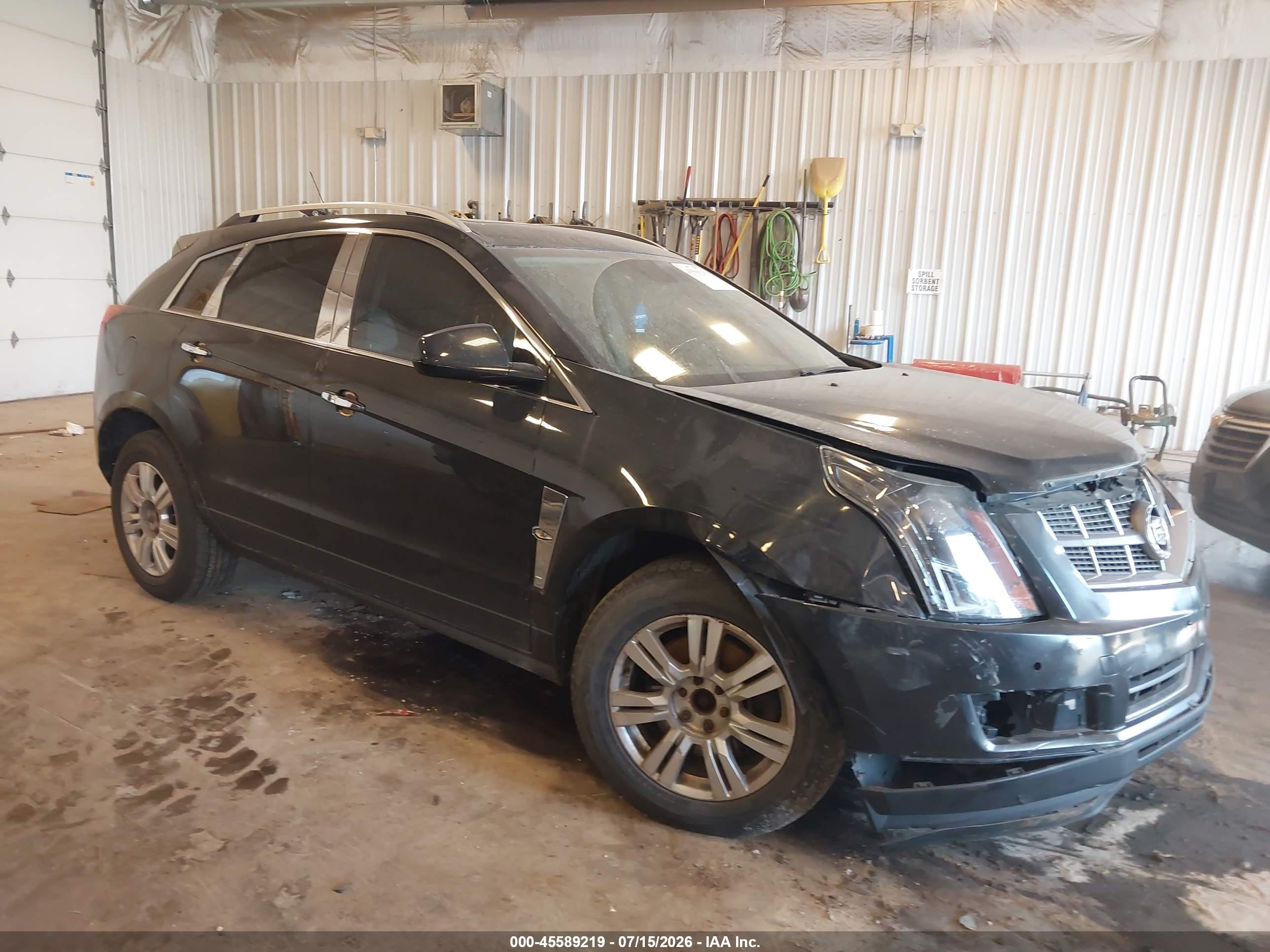 2012 Cadillac SRX Luxury Collection, VIN 3GYFNDE39CS500090 — Перед