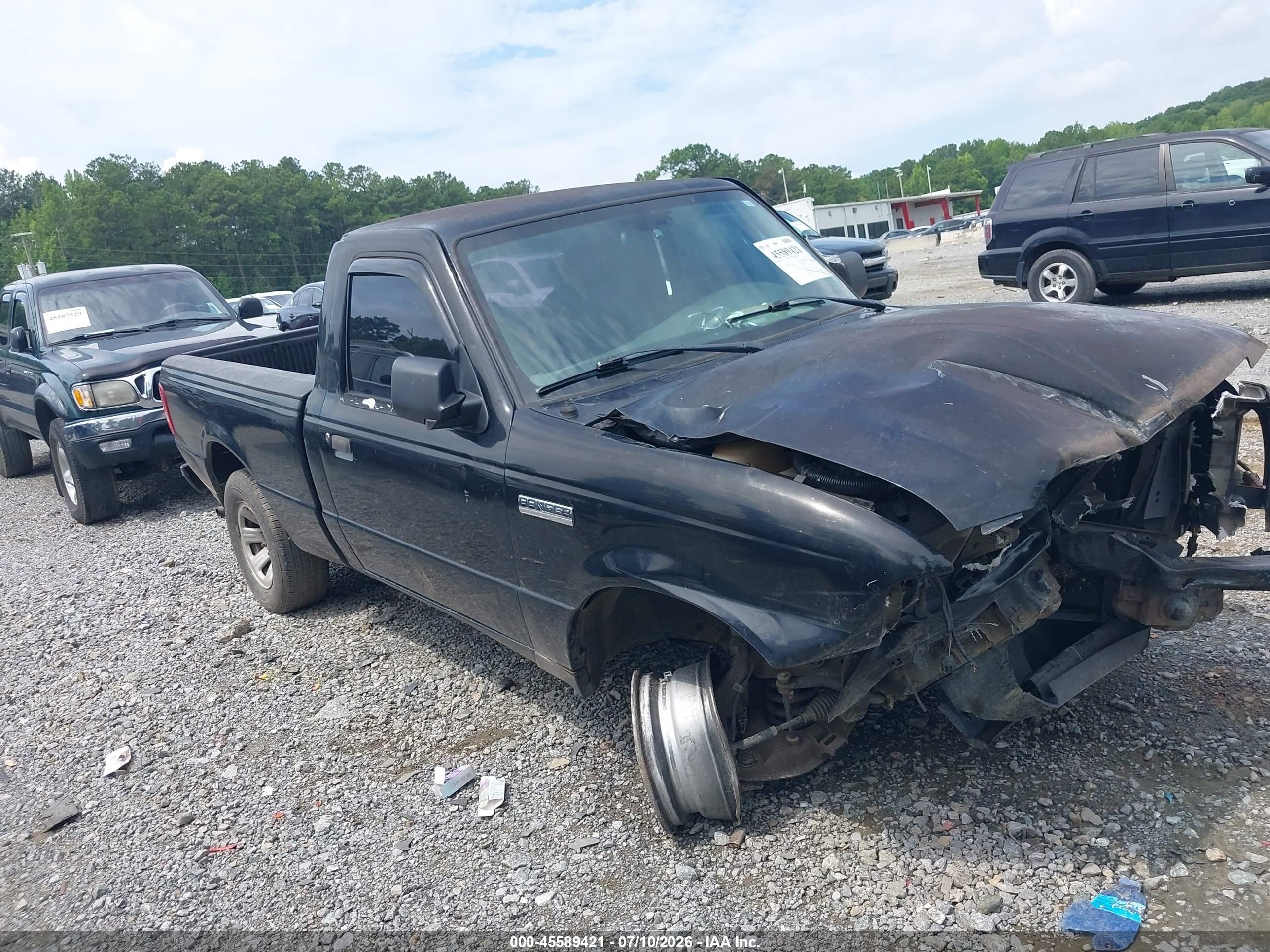 2007 Ford Ranger XL, VIN 1FTYR10D87PA26641 — Front end