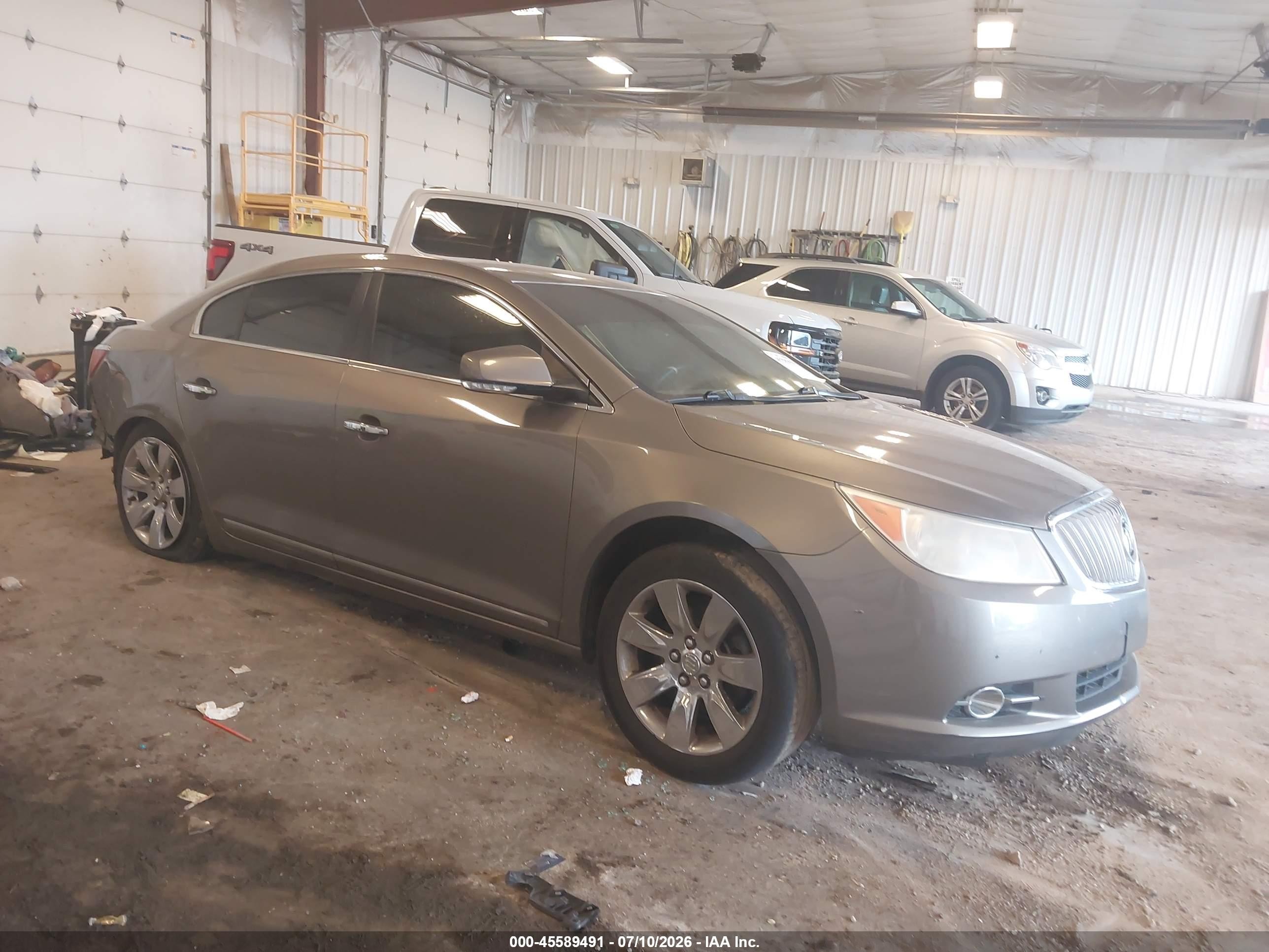 2011 Buick LaCrosse CXL, VIN 1G4GC5ED6BF279609 — Side