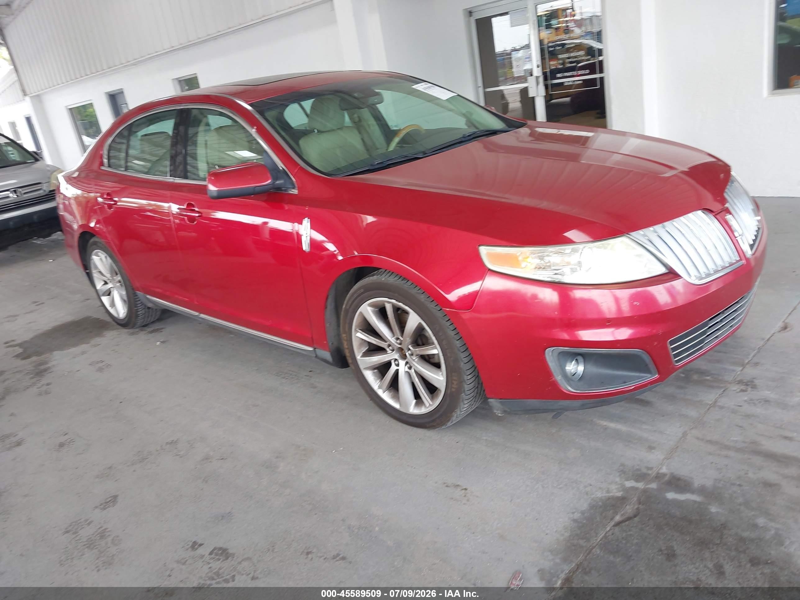 2010 Lincoln MKS, VIN 1LNHL9DR5AG608902 — Side