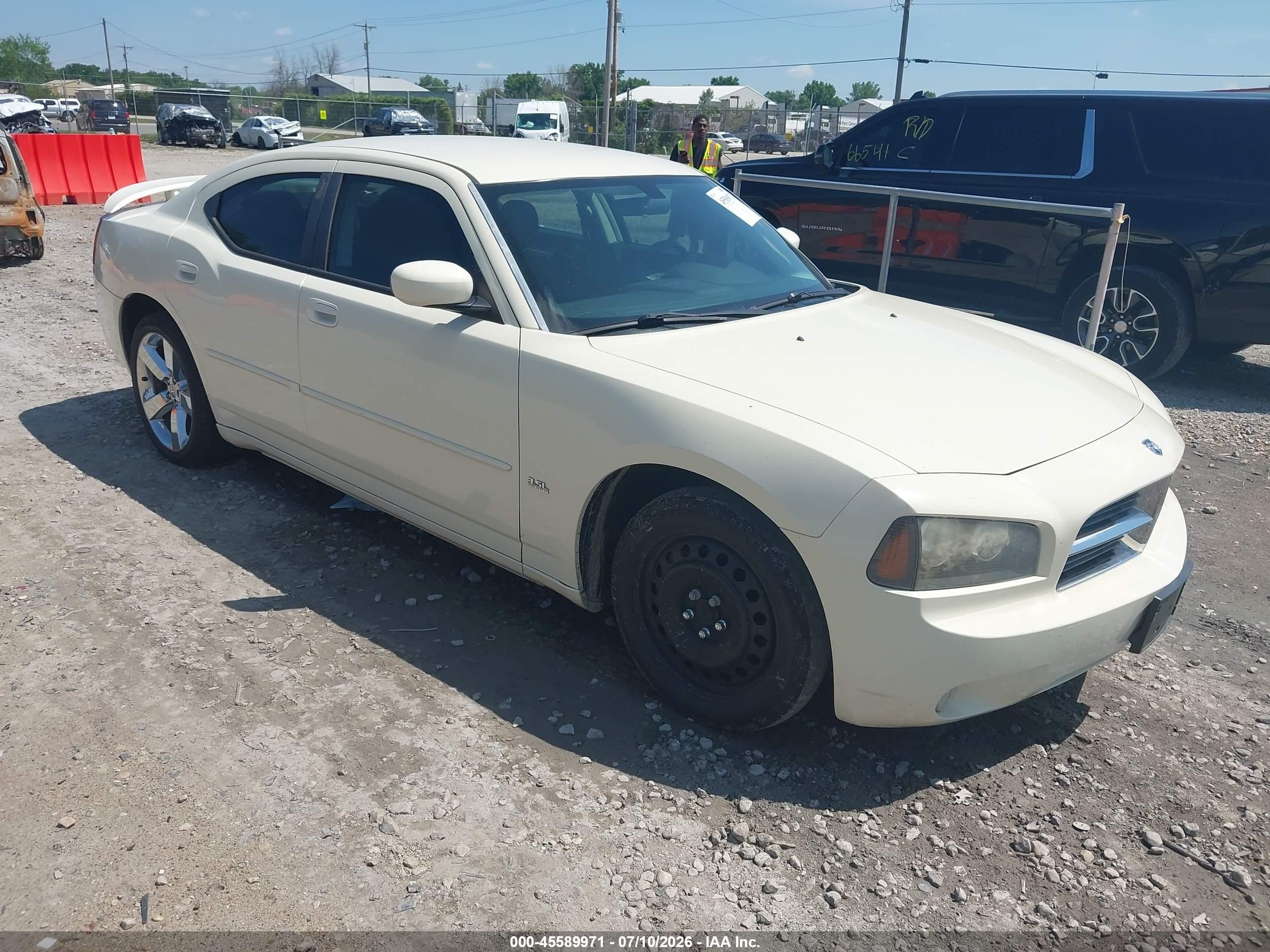 2010 Dodge Charger Rallye, VIN 2B3CA9CV4AH304162 — Rear end