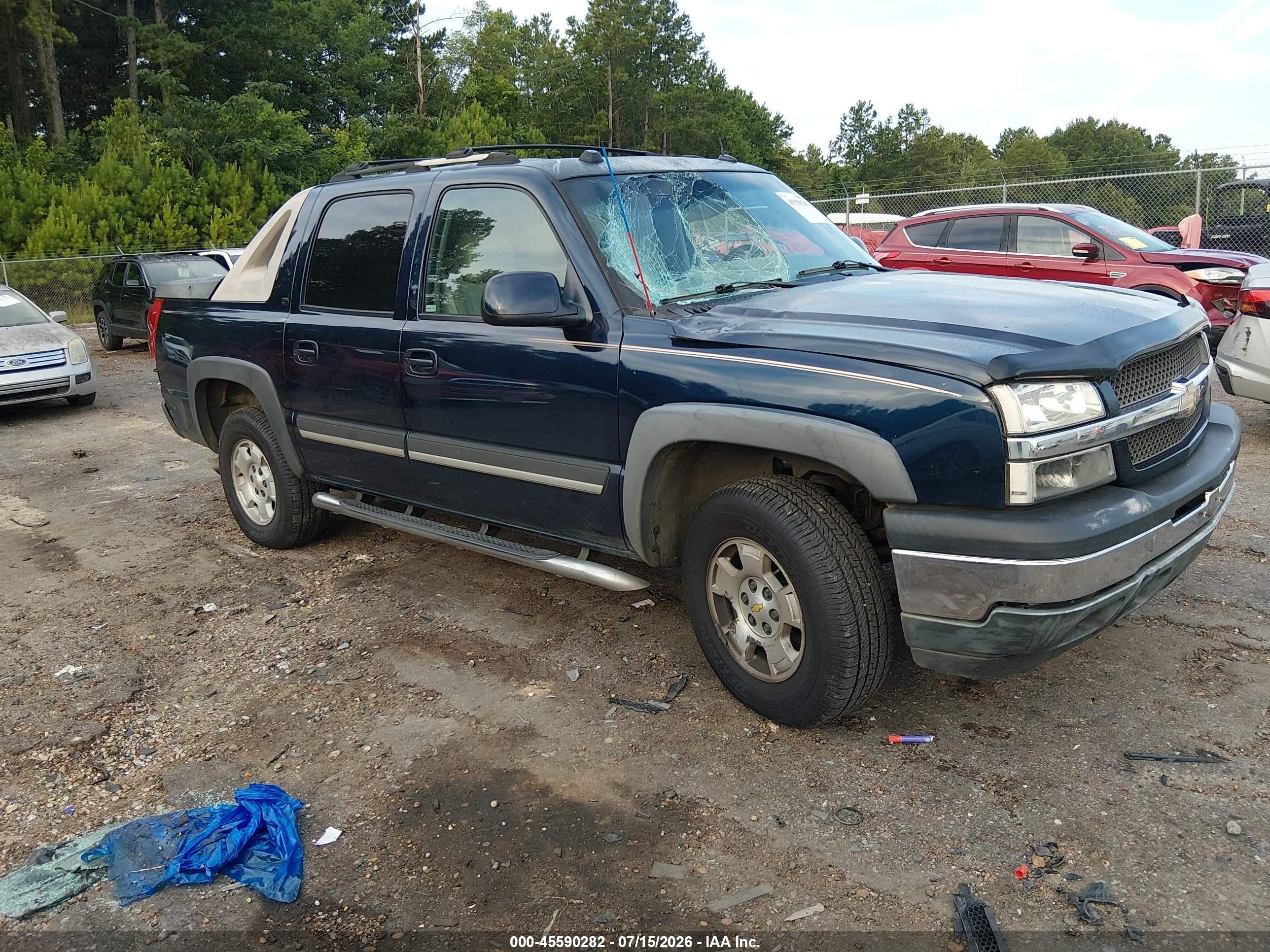 2005 Chevrolet Avalanche LS, VIN 3GNEC12Z75G170719 — Front end