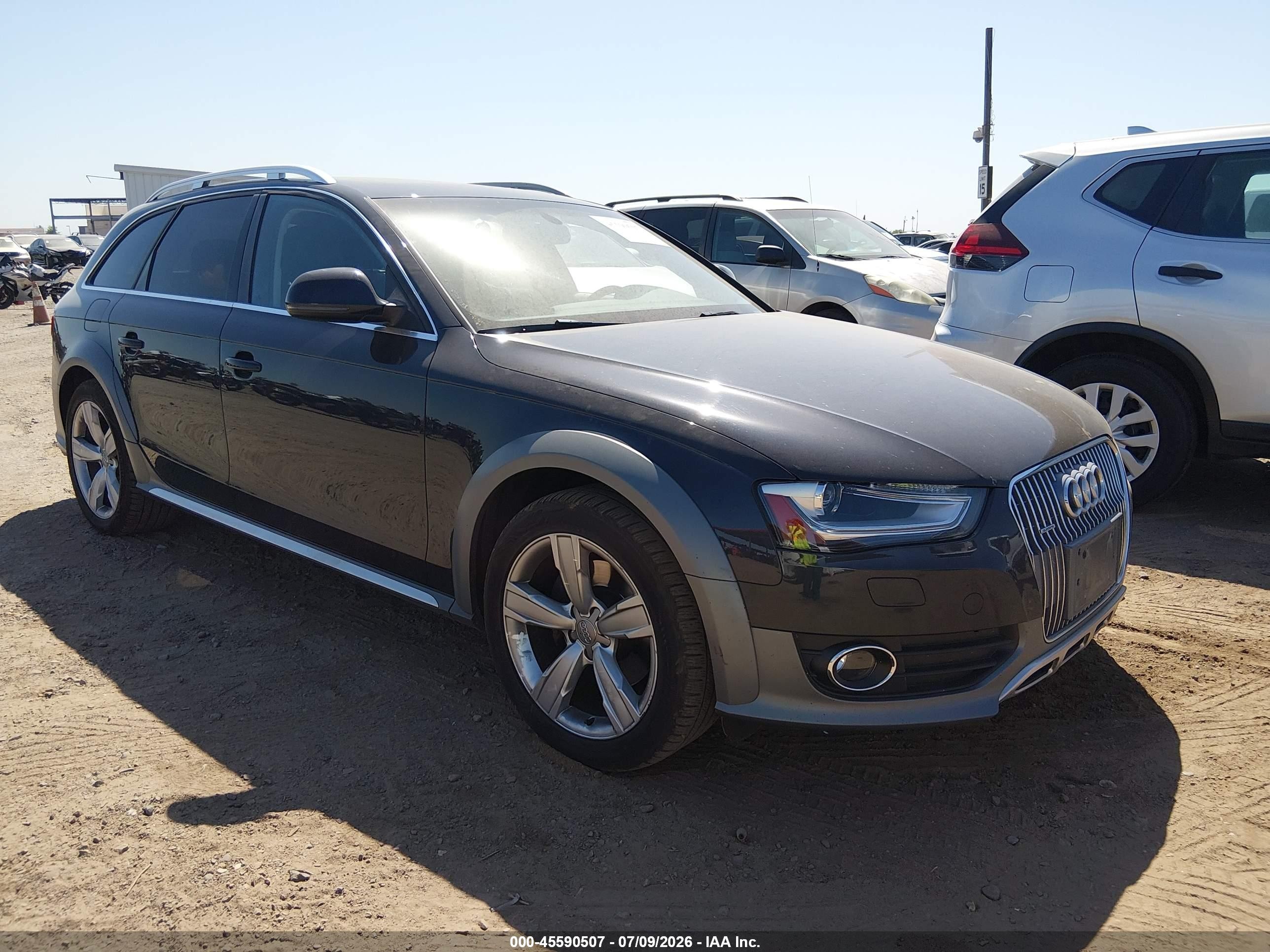 2016 Audi allroad A4 Premium, VIN WA1TFAFL9GA007451 — Normal wear