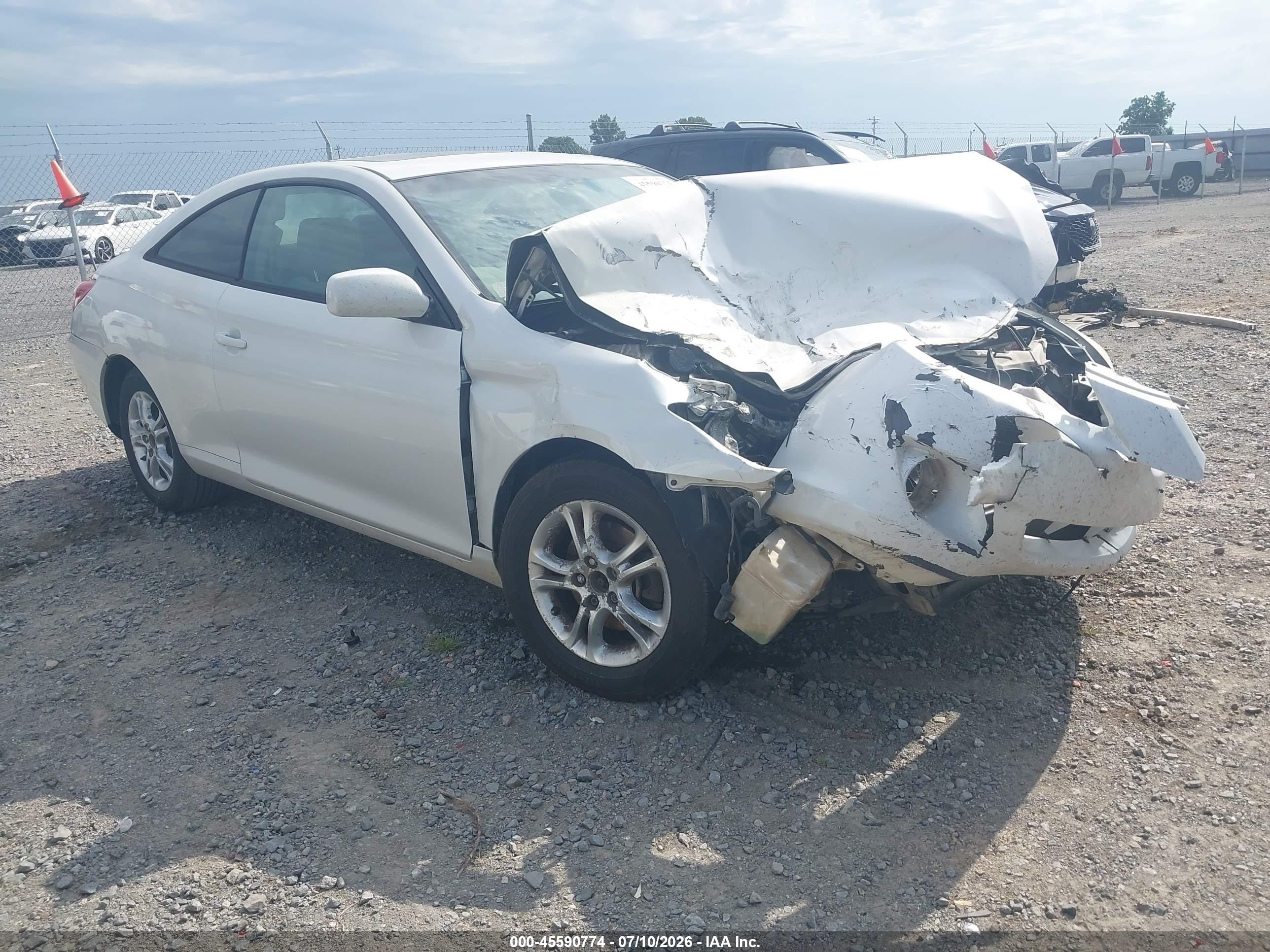 2005 Toyota Solara SPT, VIN 4T1CE38P65U963773 — Front end