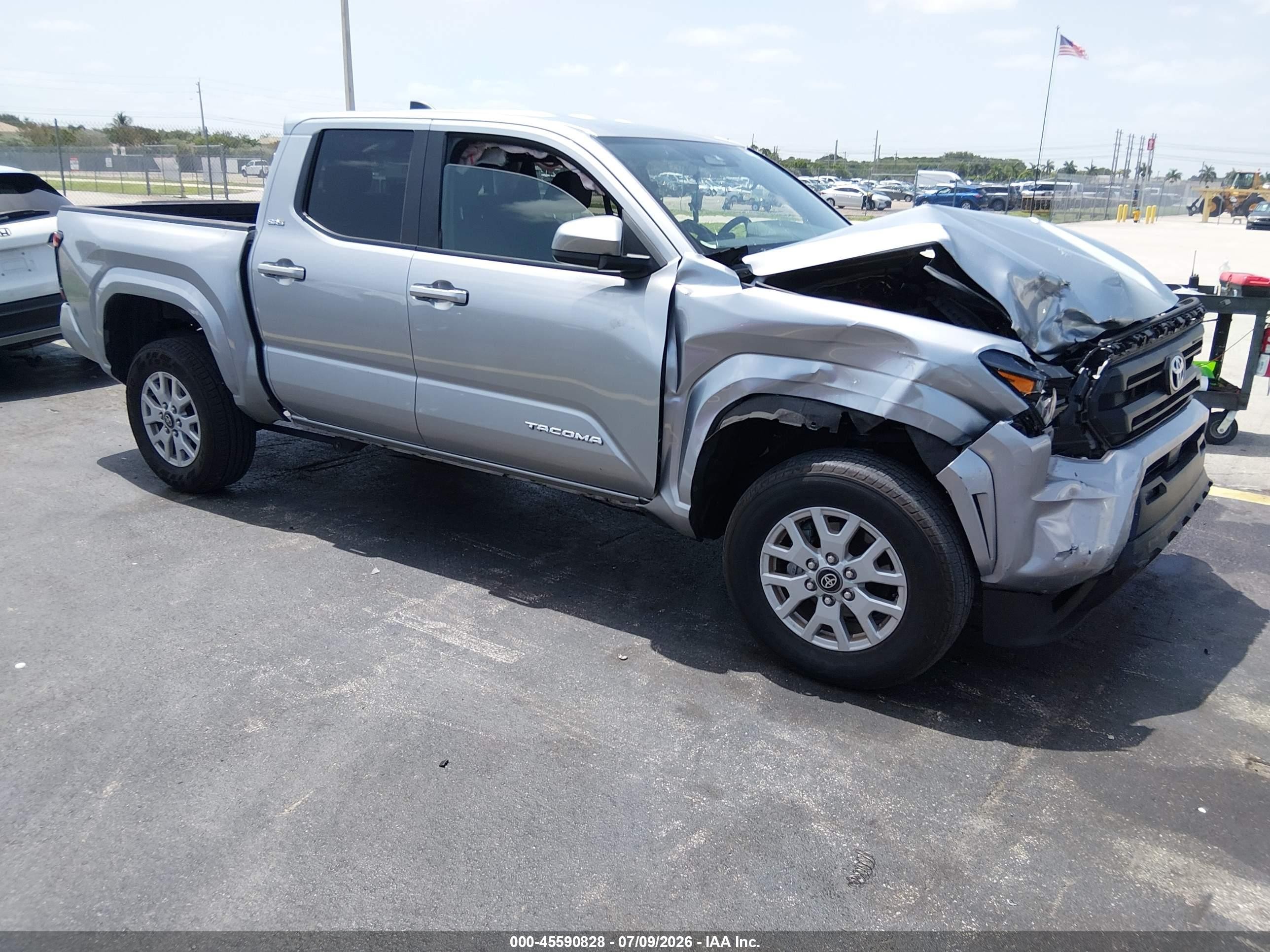 2024 Toyota Tacoma SR5, VIN 3TMKB5FN0RM022657 — Front end