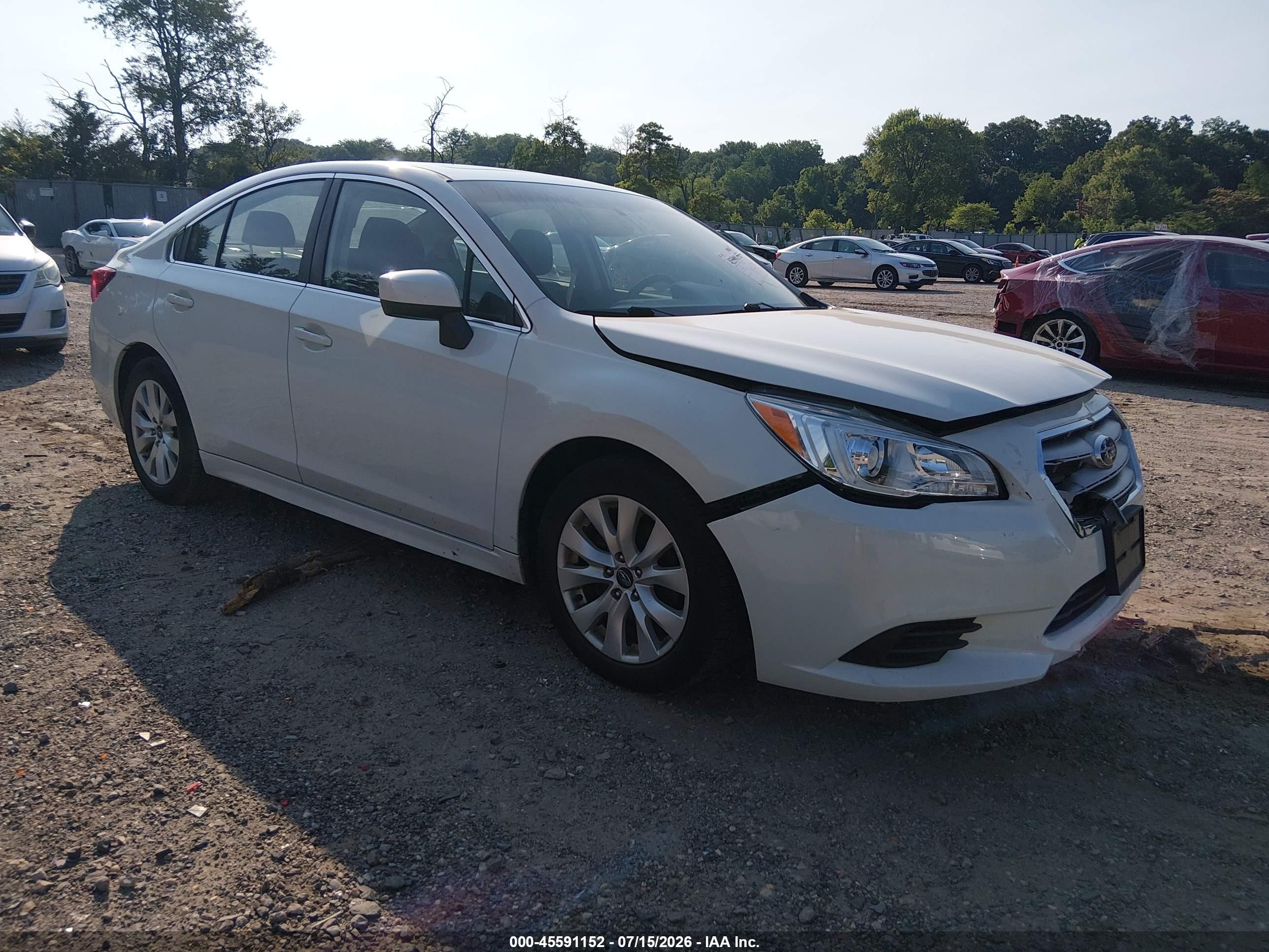 2015 Subaru Legacy Premium, VIN 4S3BNBD64F3005200 — Front end