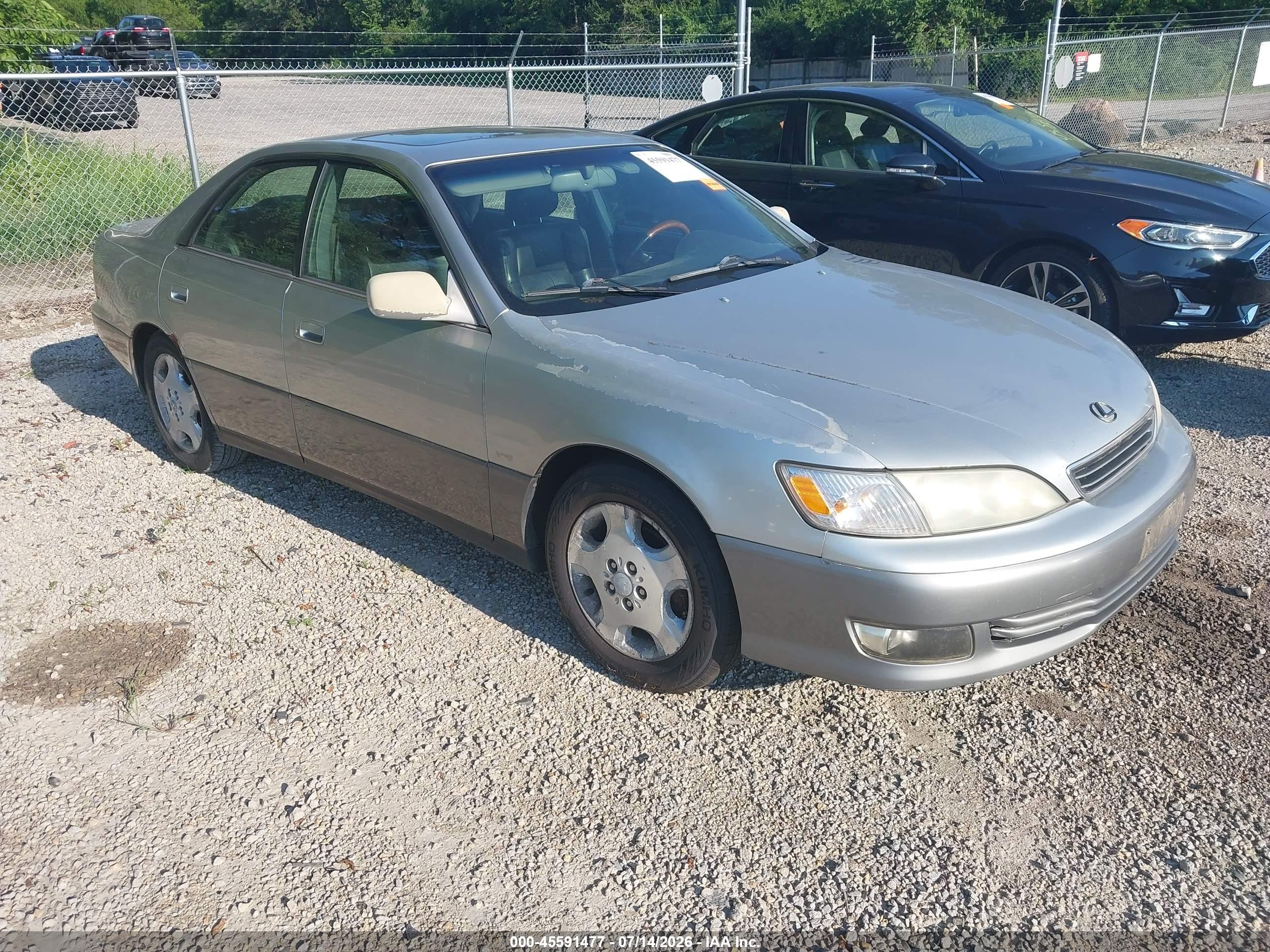 2000 Lexus ES 300, VIN JT8BF28G1Y5089899 — Обычный износ