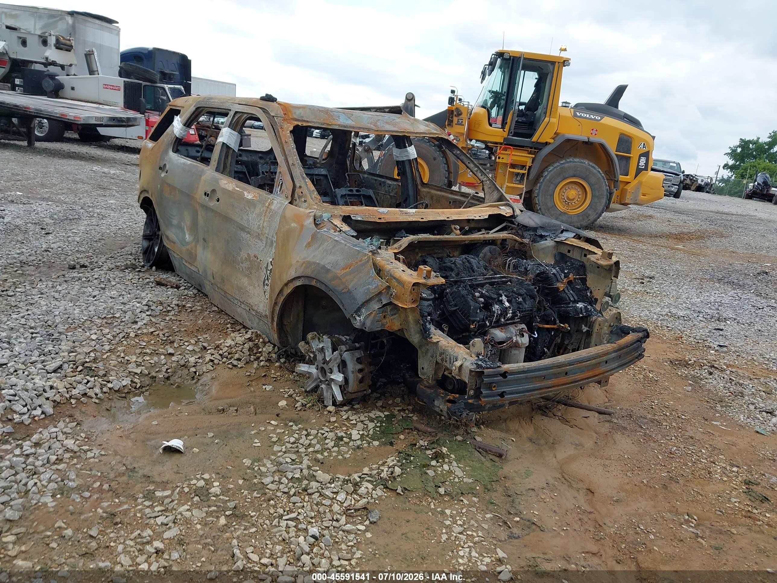 2015 Ford Explorer XLT, VIN 1FM5K8D8XFGB86821 — Burn