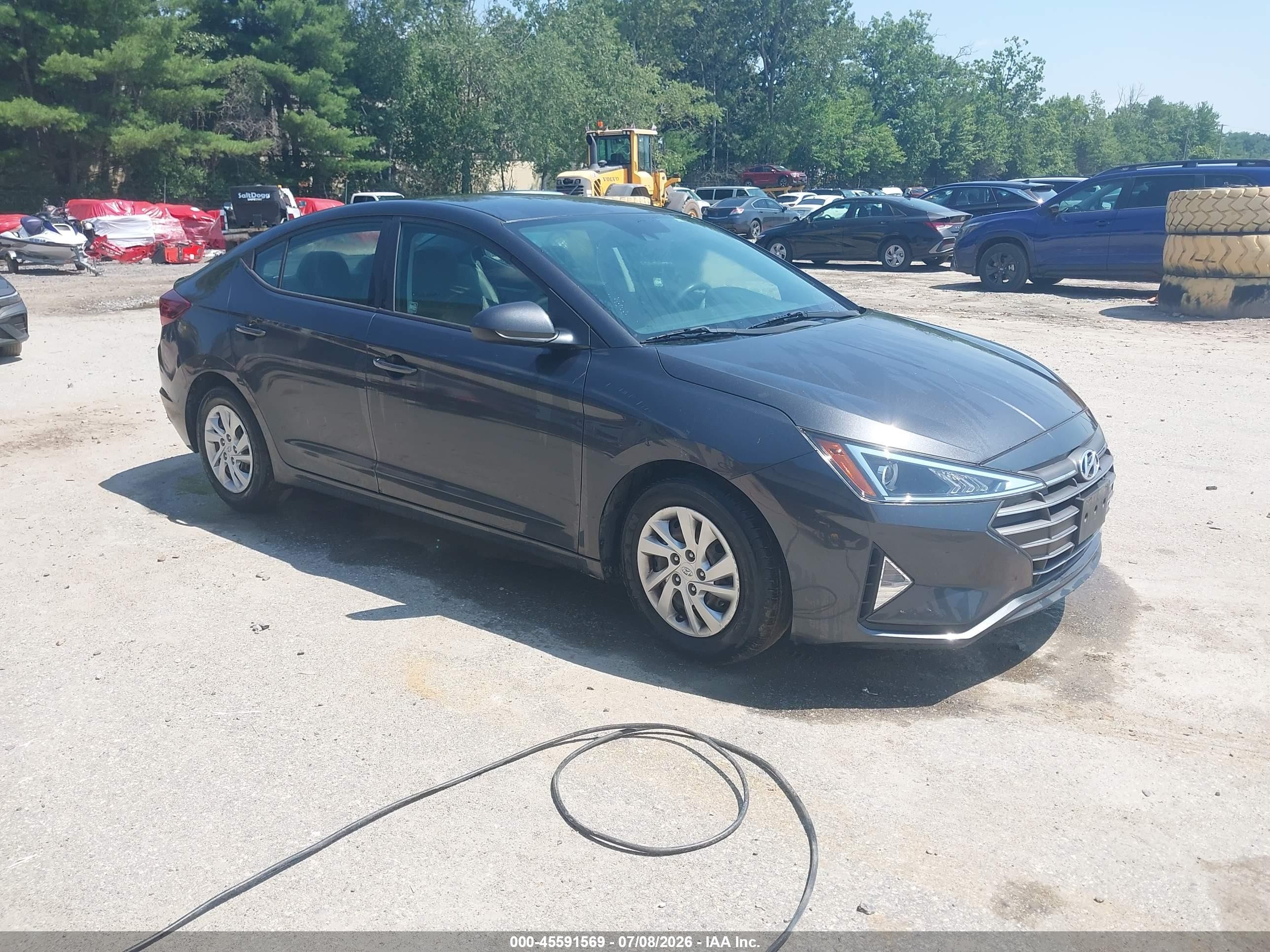 2020 Hyundai Elantra SE, VIN 5NPD74LF8LH613348 — Normal wear