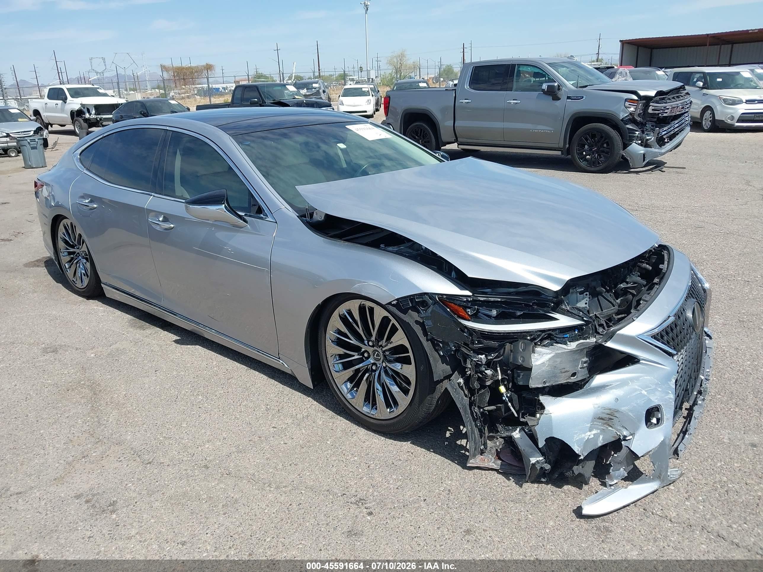 2022 Lexus LS 500, VIN JTHD51FFXN5015943 — Front end