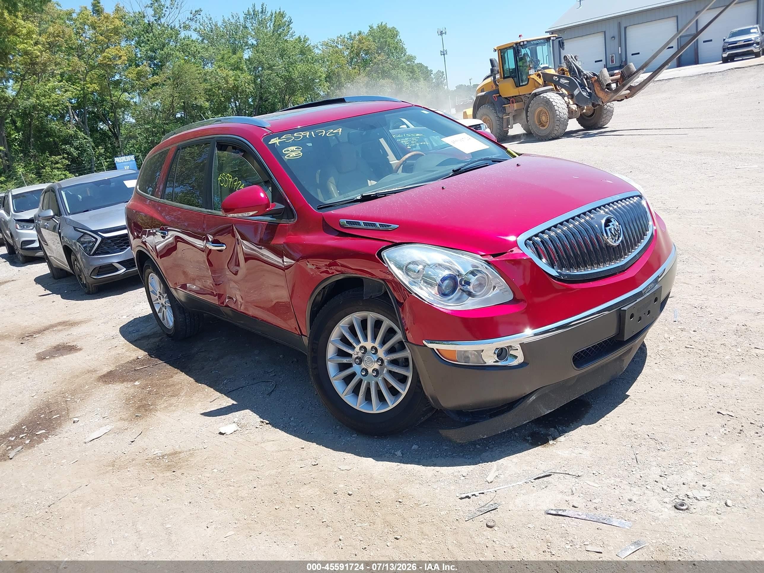 2012 Buick Enclave Leather, VIN 5GAKVCEDXCJ261952 — Side