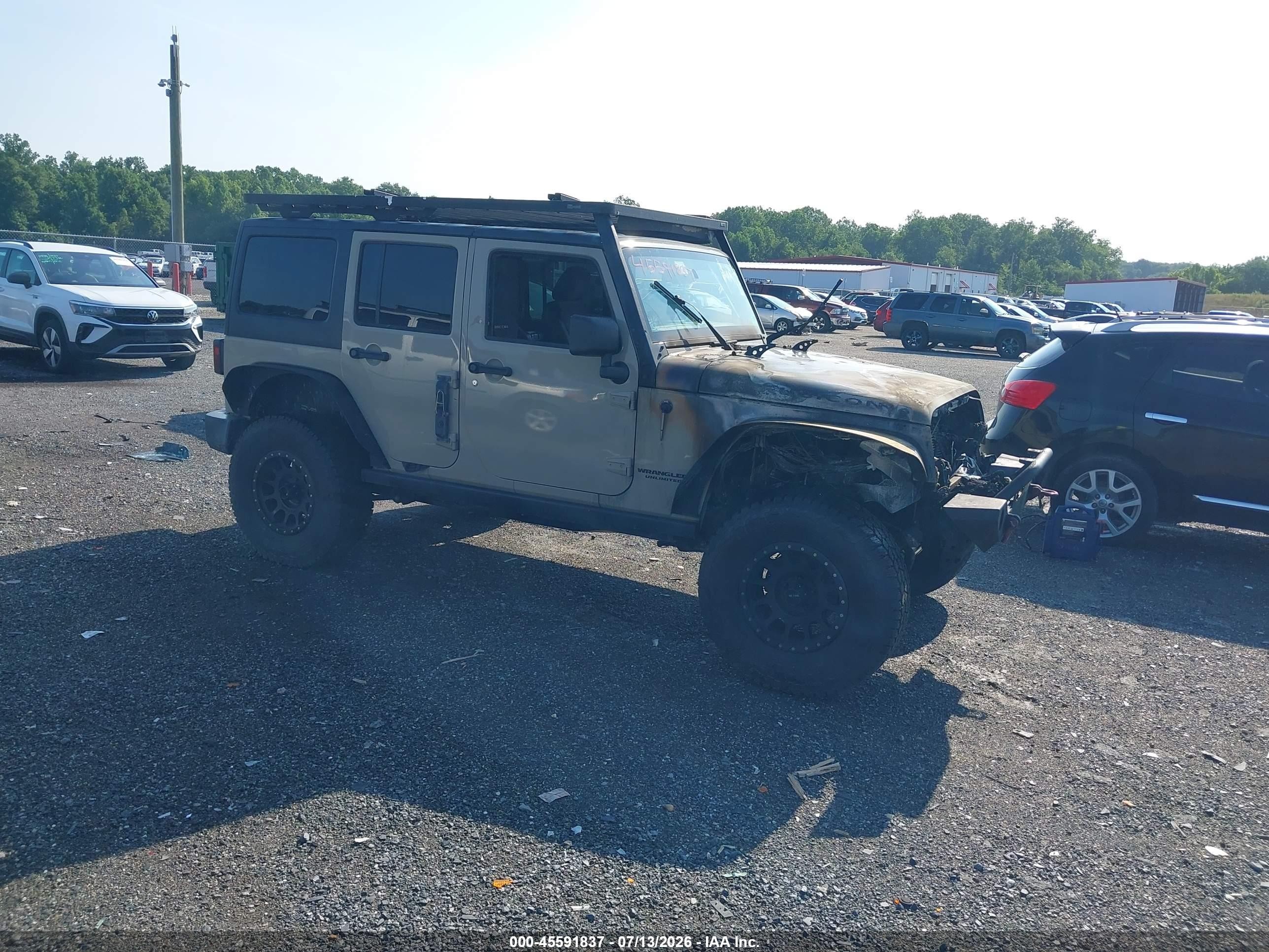 2017 Jeep Wrangler Unlimited Rubicon Recon, VIN 1C4BJWFG9HL713261 — Engine fire