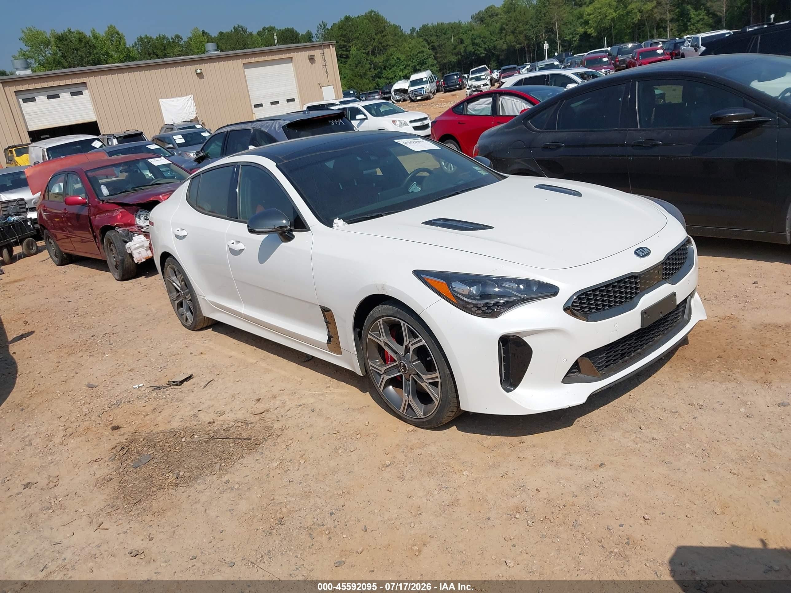 2020 Kia Stinger GT2, VIN KNAE55LC8L6075764 — Normal wear