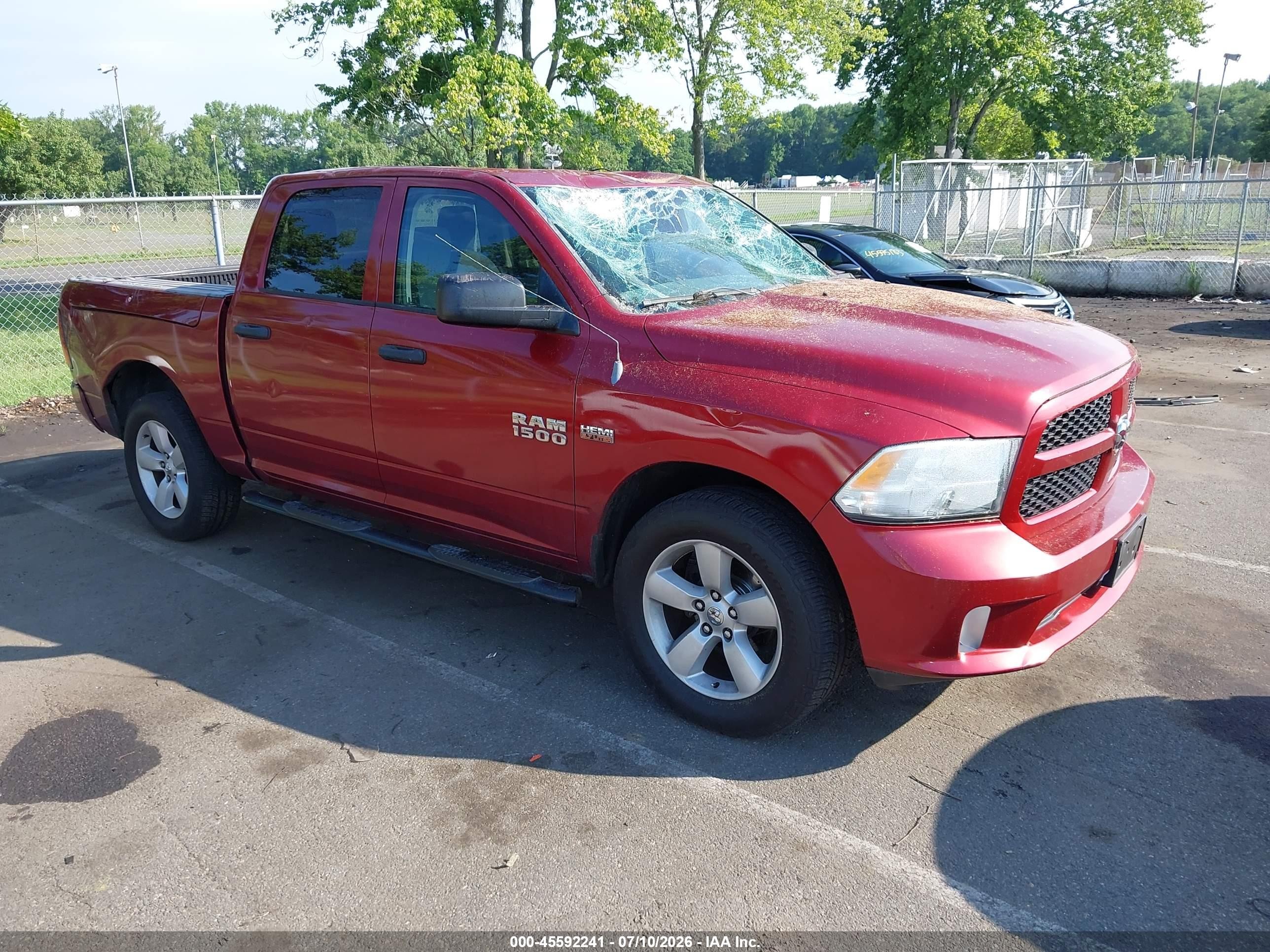 2013 Ram 1500 Tradesman, VIN 1C6RR7KT6DS649574 — Front end