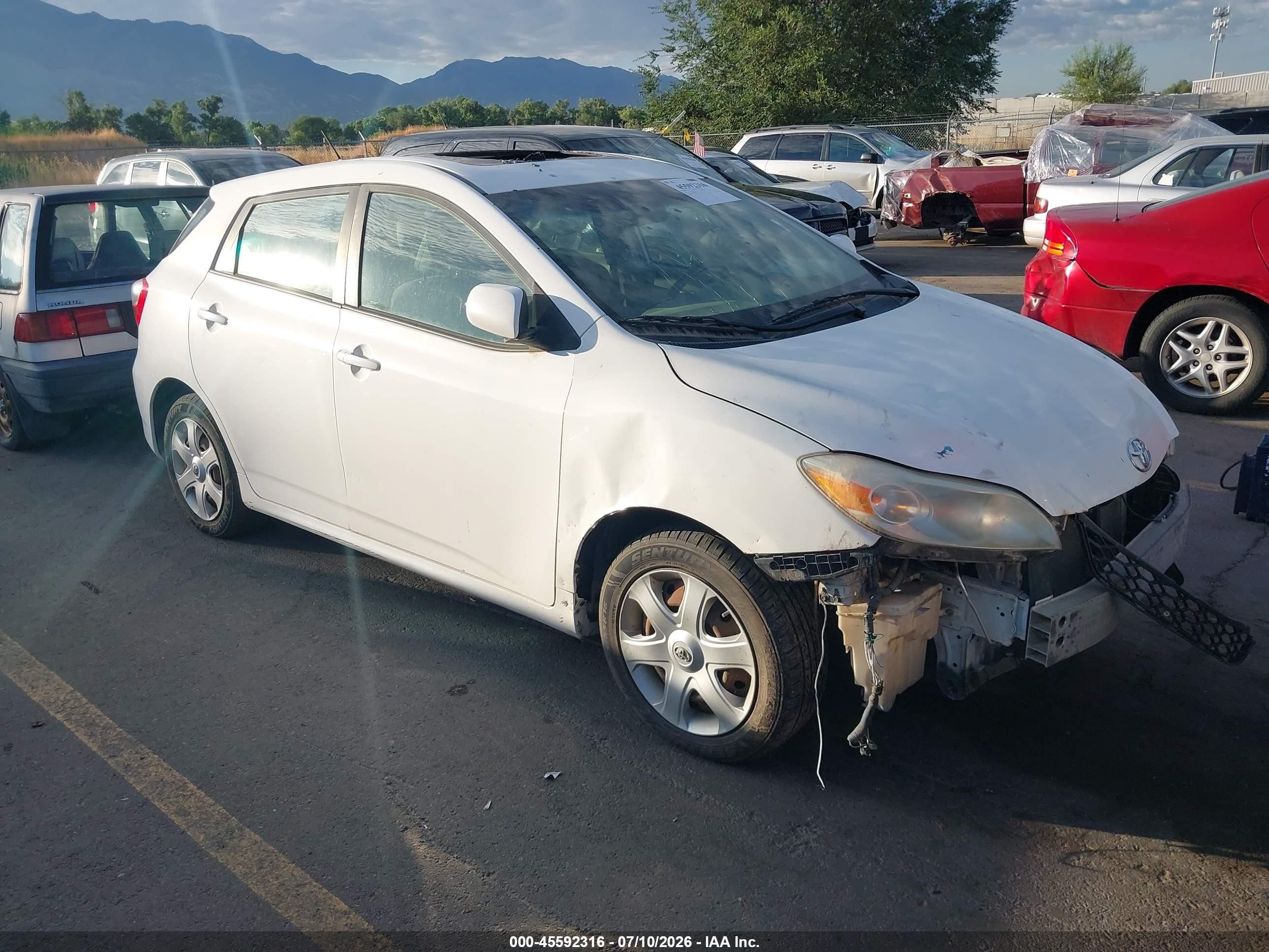 2009 Toyota Matrix S, VIN 2T1LE40E89C003331 — Normal wear