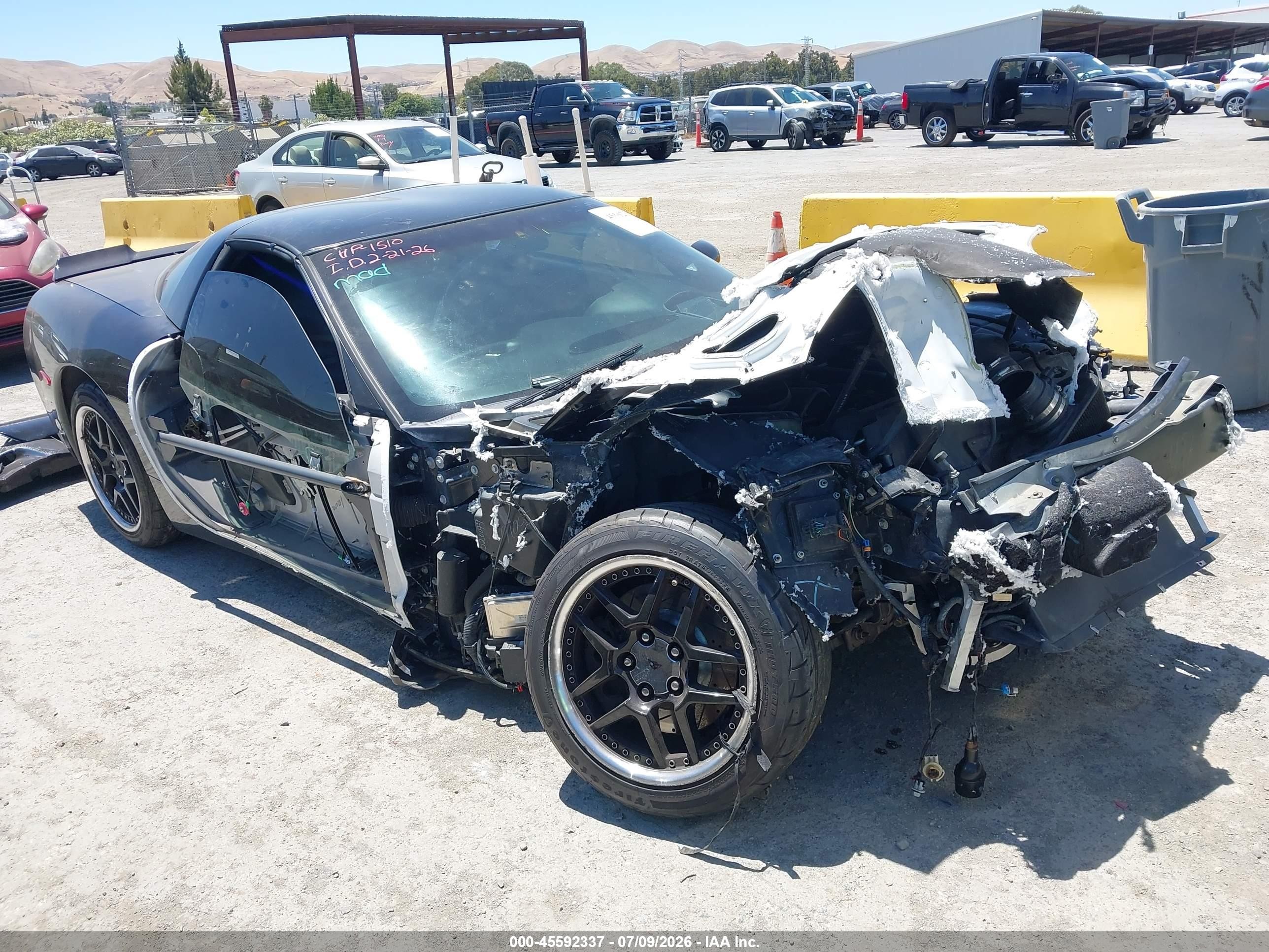 2002 Chevrolet Corvette, VIN 1G1YY22G625133698 — Normal wear