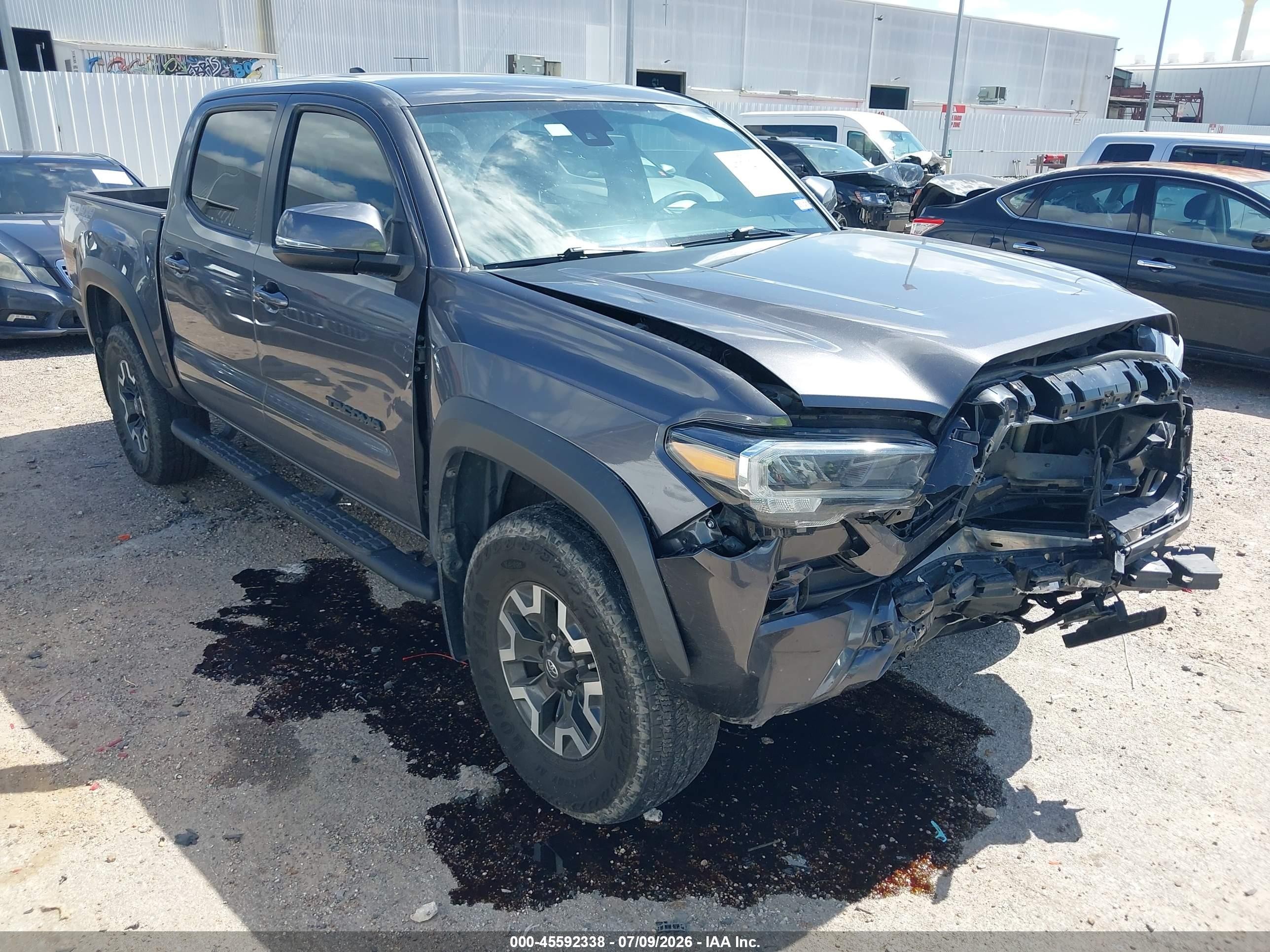 2023 Toyota Tacoma TRD Off Road, VIN 3TYCZ5AN0PT119382 — Front end