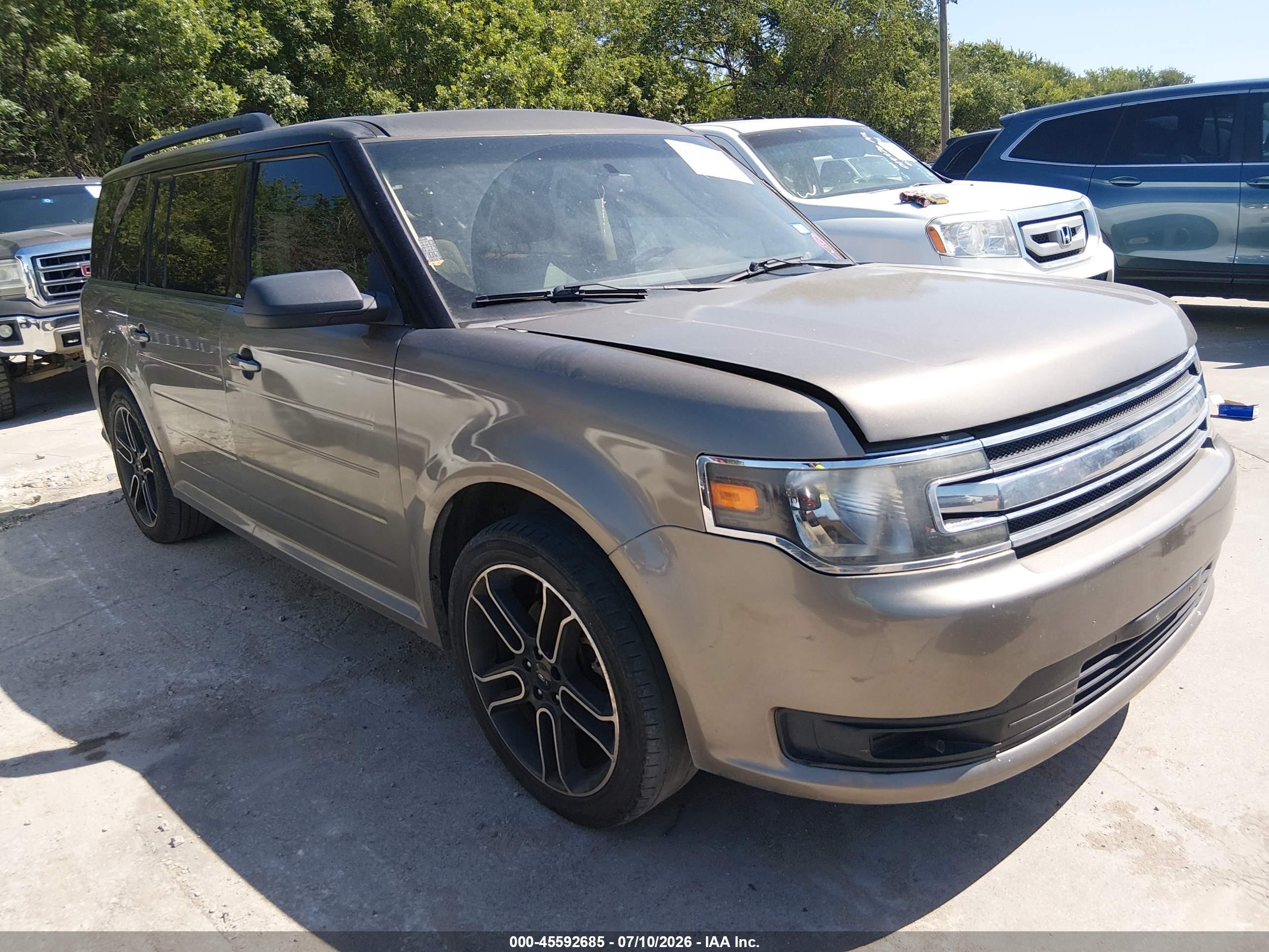 2014 Ford Flex SE, VIN 2FMGK5B8XEBD40749 — По всему кузову