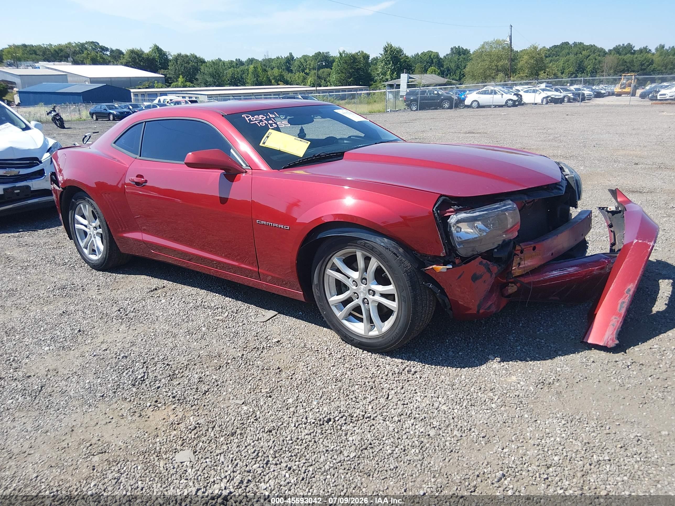 2015 Chevrolet Camaro LS, VIN 2G1FB1E3XF9275556 — Front end
