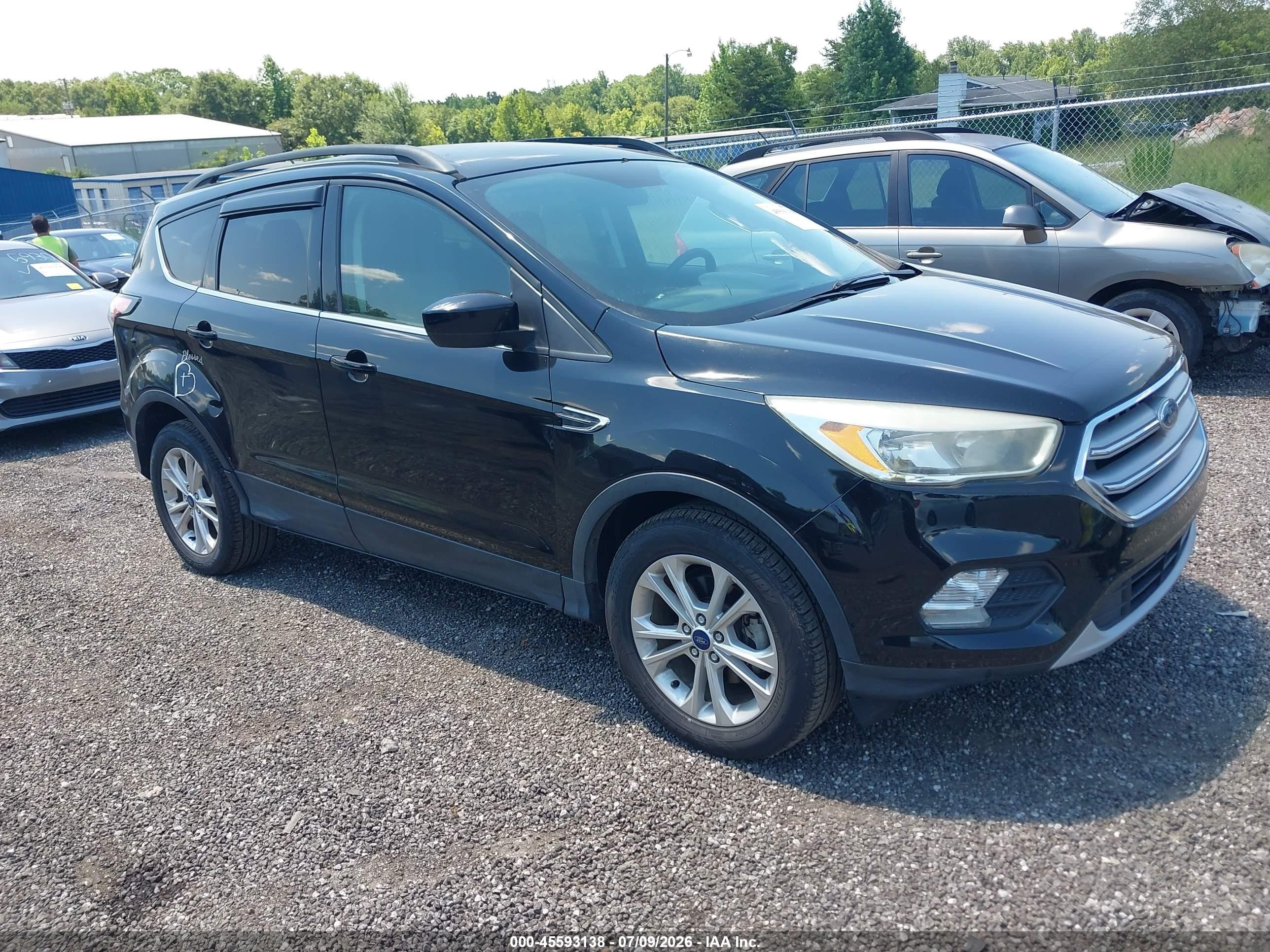 2018 Ford Escape SE, VIN 1FMCU0GD9JUA11188 — Normal wear
