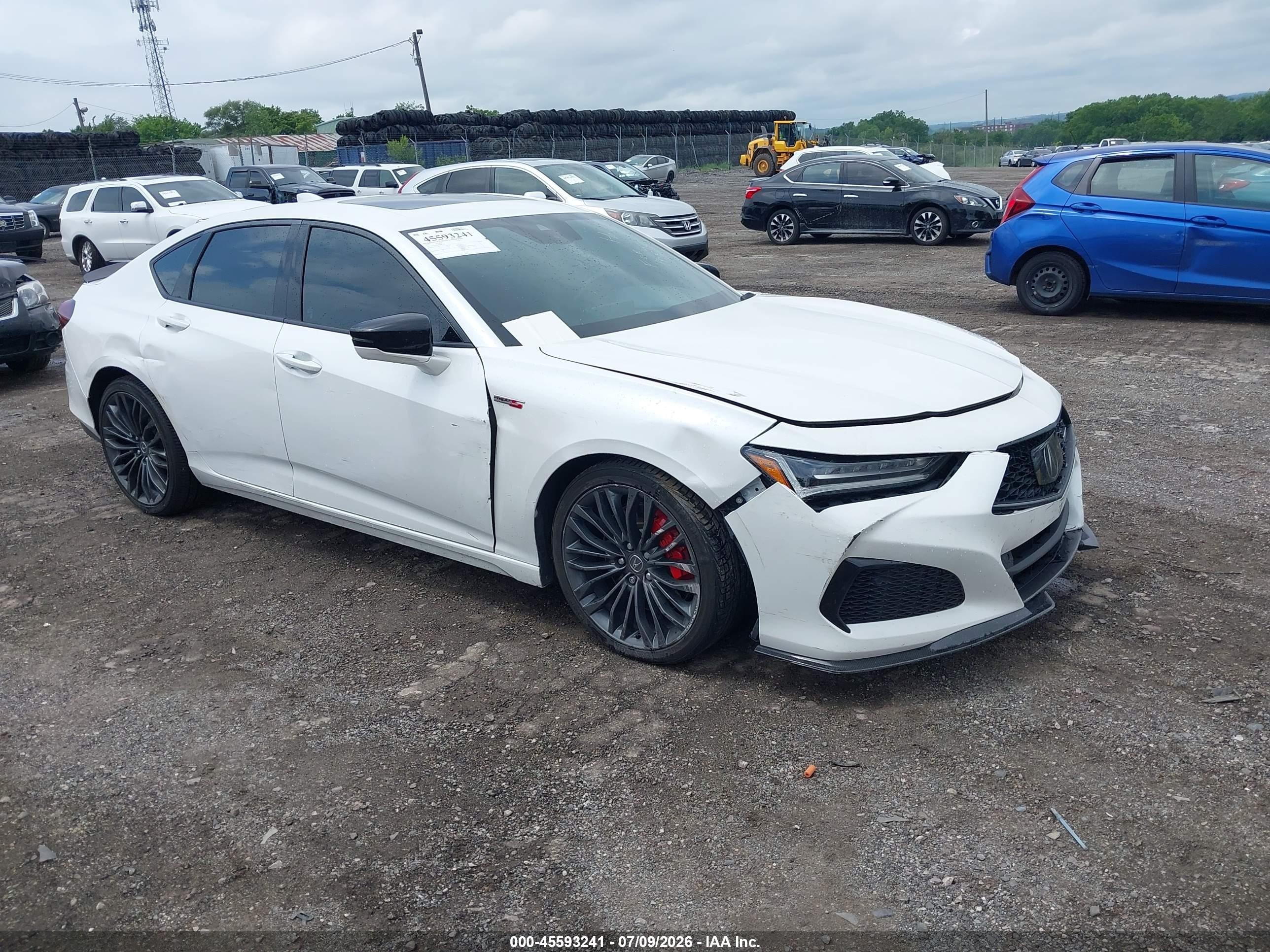 2022 Acura TLX Type S, VIN 19UUB7F05NA001370 — Front end