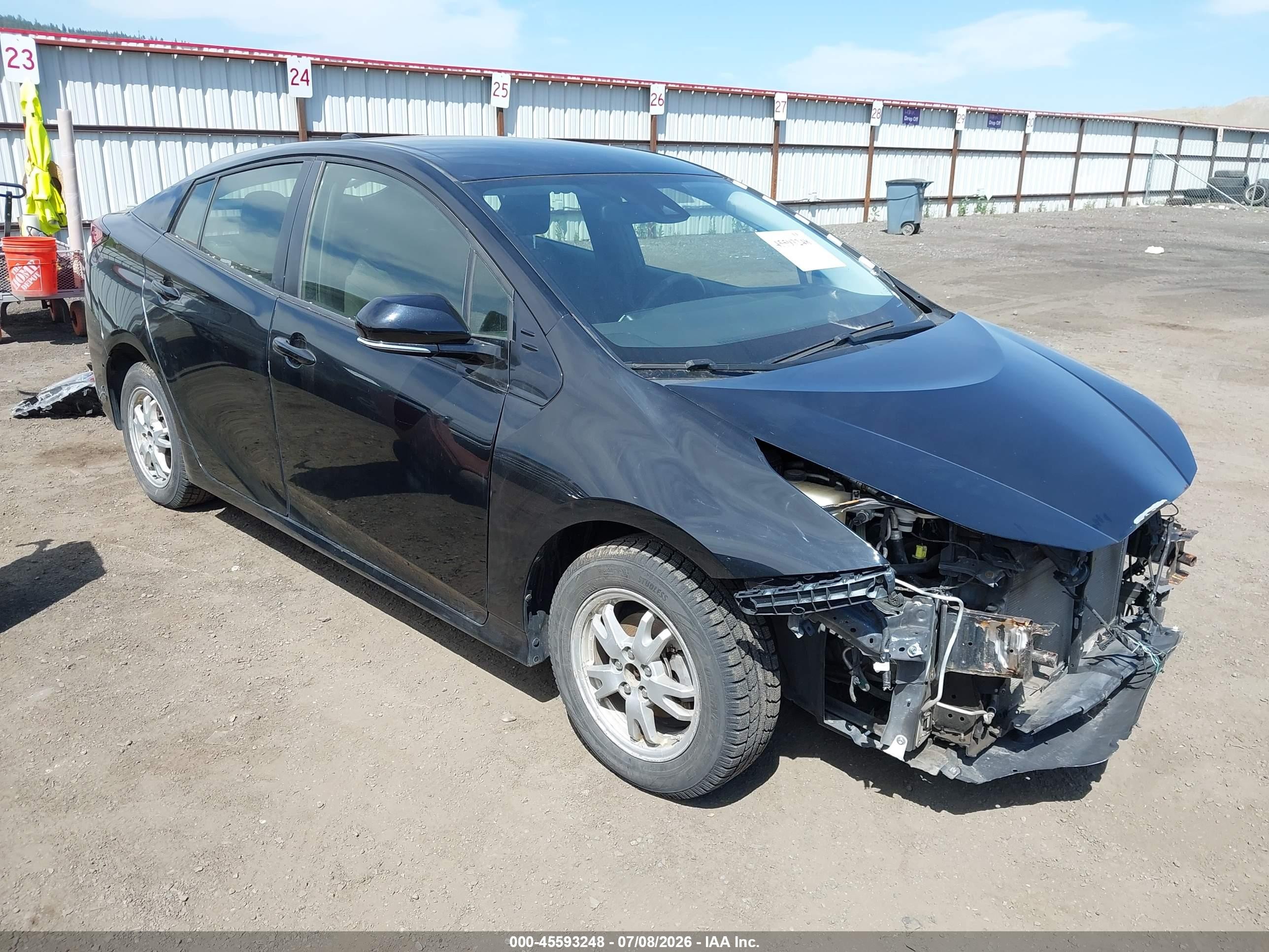 2020 Toyota Prius LE, VIN JTDL9RFU0L3020544 — Front end