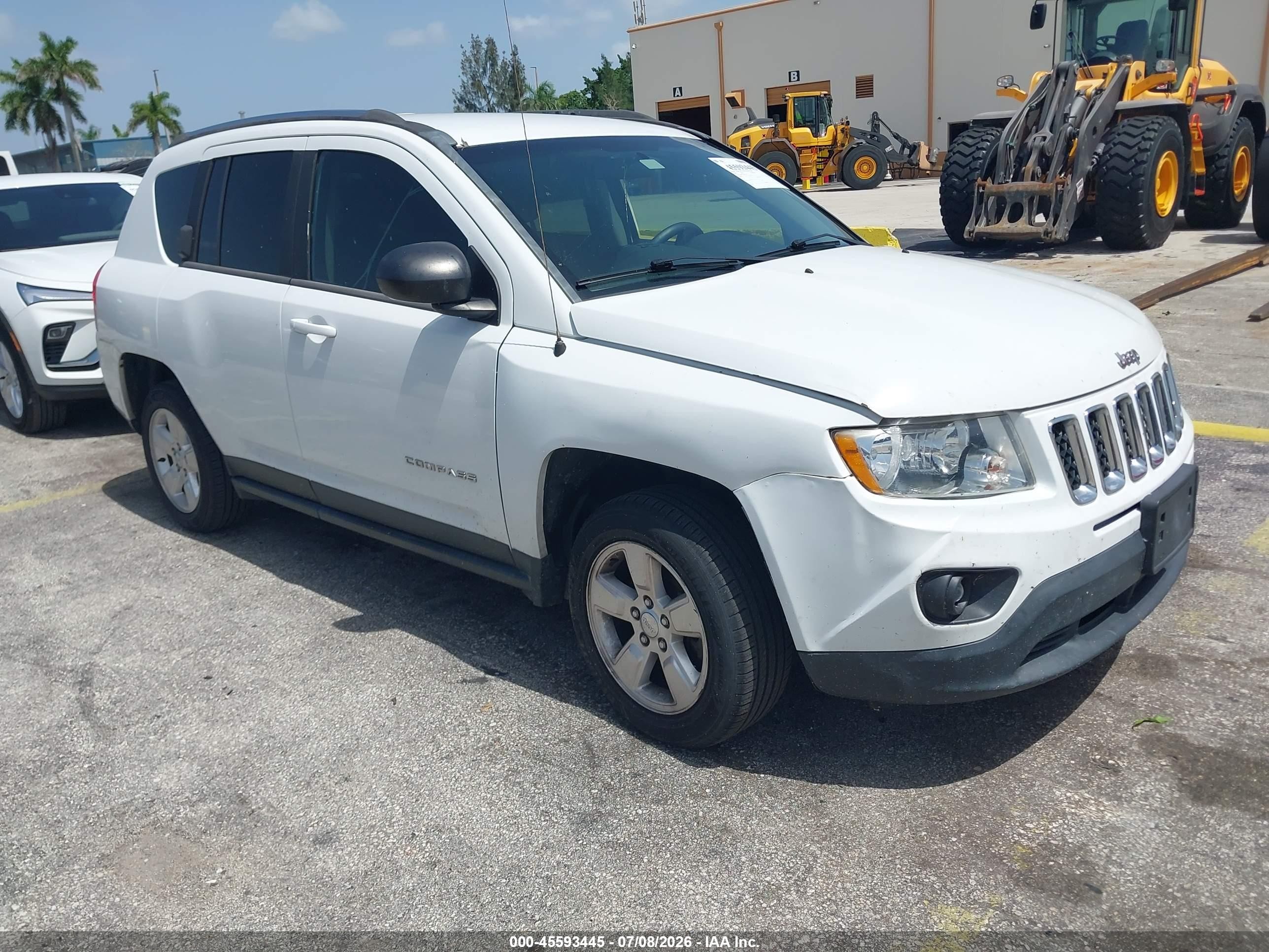 2013 Jeep Compass Sport, VIN 1C4NJCBA3DD272227 — Mechanical