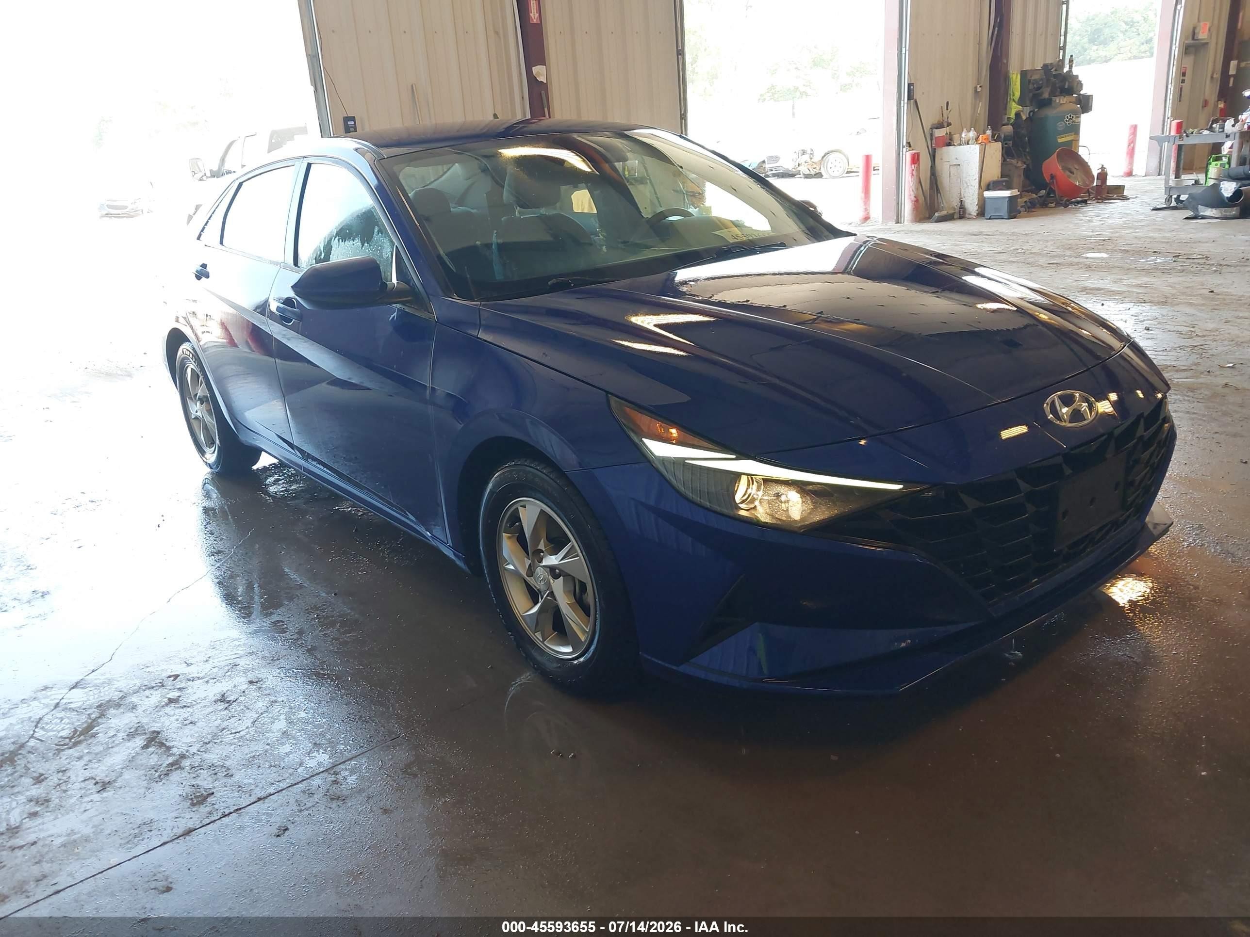 2021 Hyundai Elantra SE, VIN 5NPLL4AG5MH044186 — Normal wear