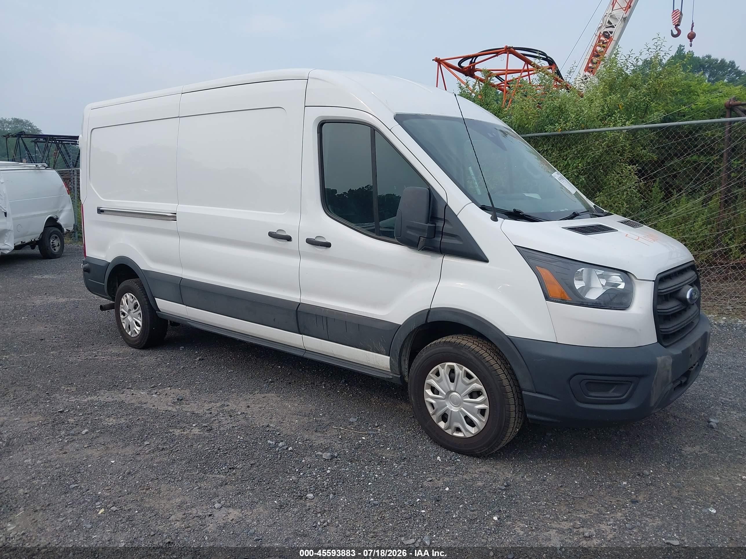 2020 Ford Transit Cargo, VIN 1FTBR1C84LKB65581 — Вода / потоп
