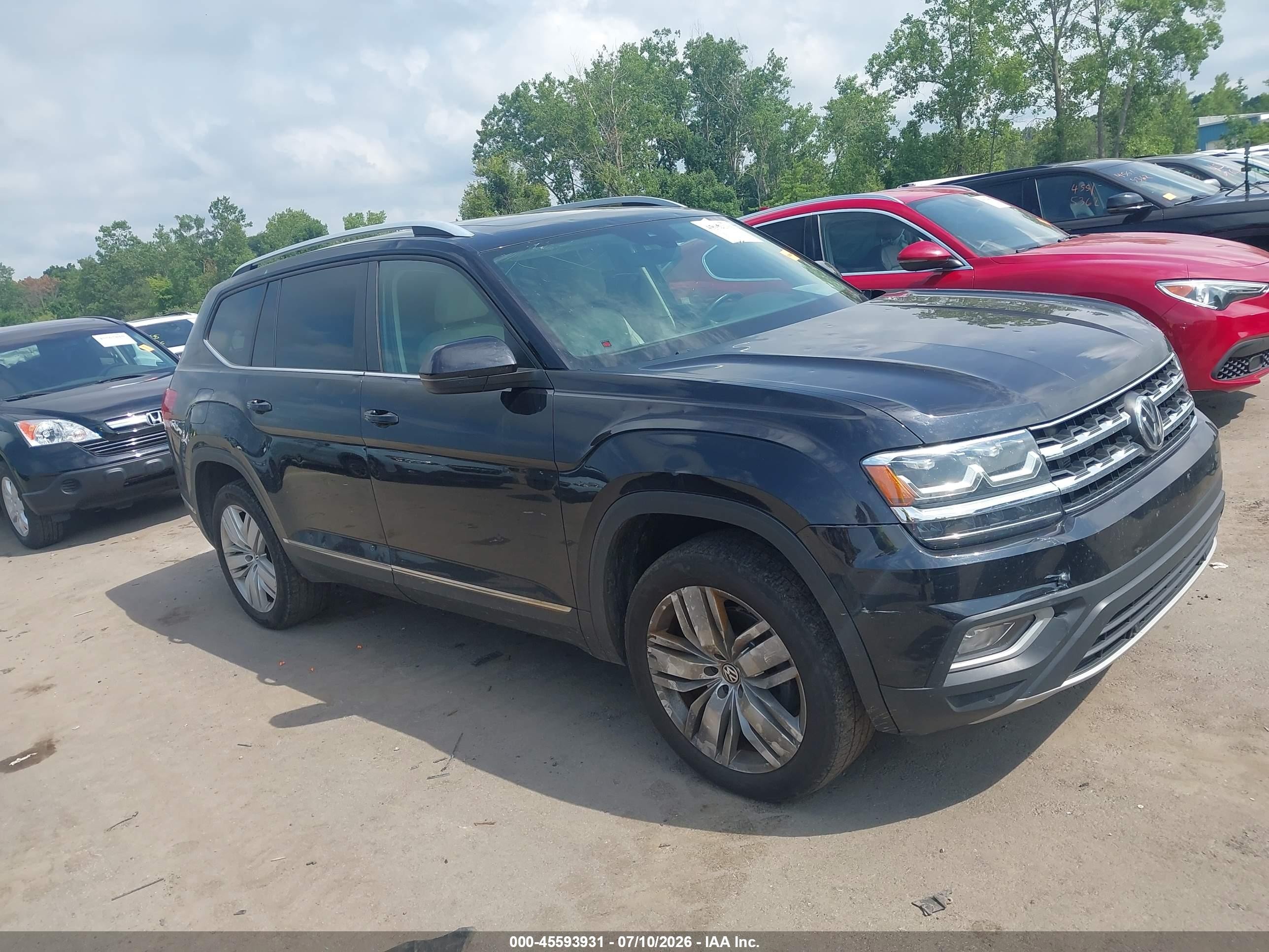 2019 Volkswagen Atlas SEL, VIN 1V2MR2CA9KC600068 — Hail