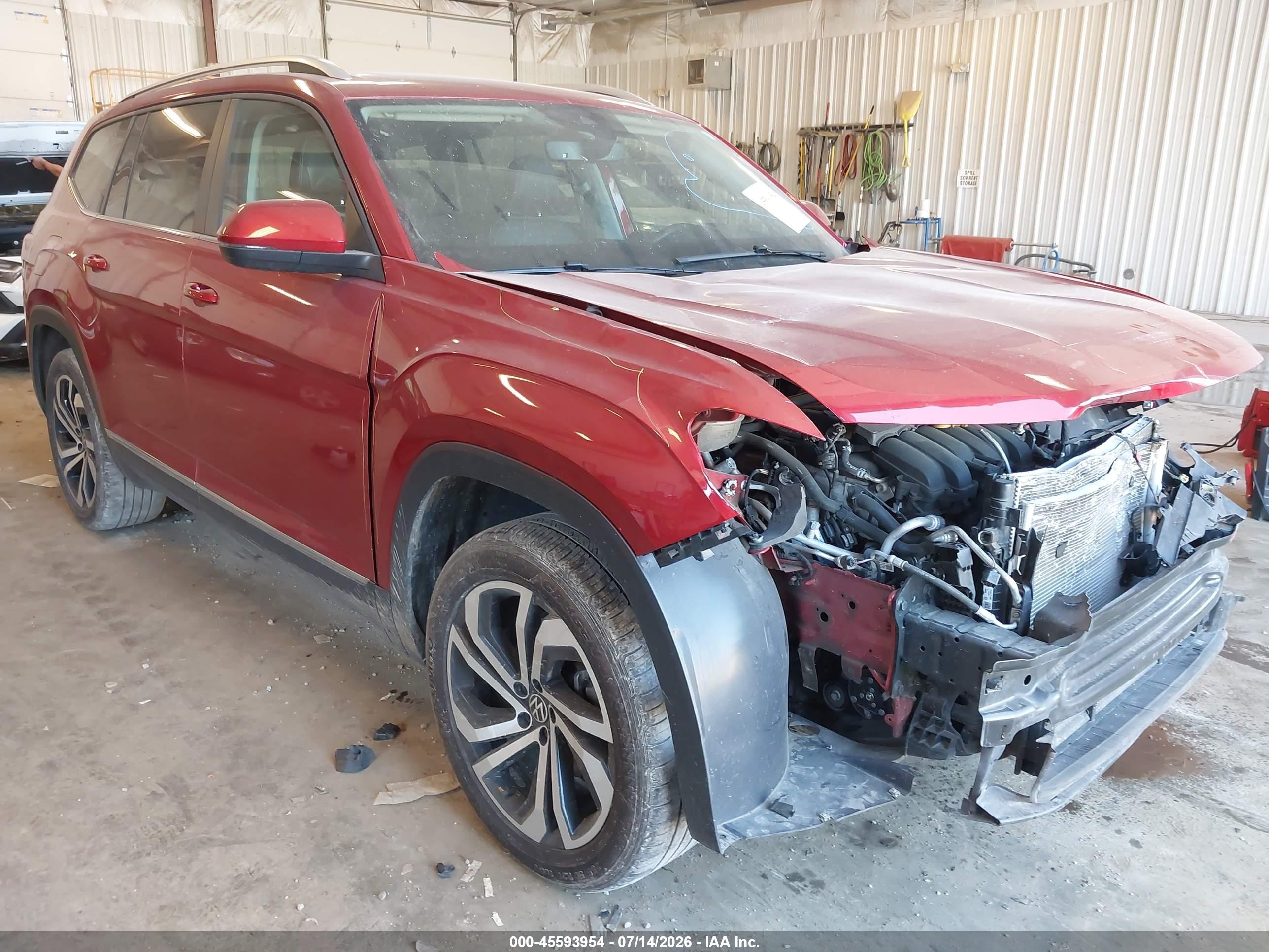 2023 Volkswagen Atlas SEL, VIN 1V2BR2CA7PC523635 — Front end