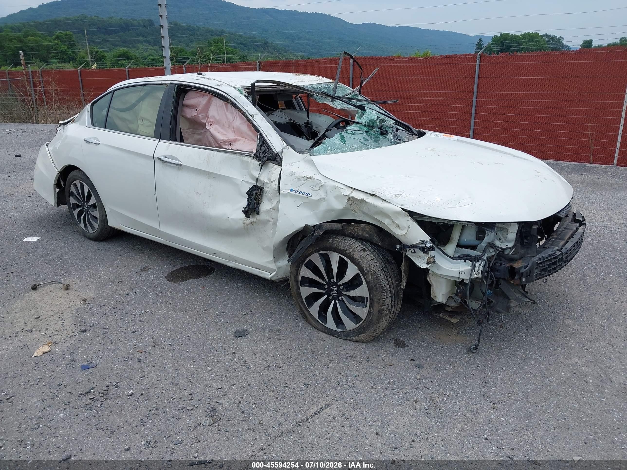 2017 Honda Accord, VIN JHMCR6F33HC002440 — Rollover