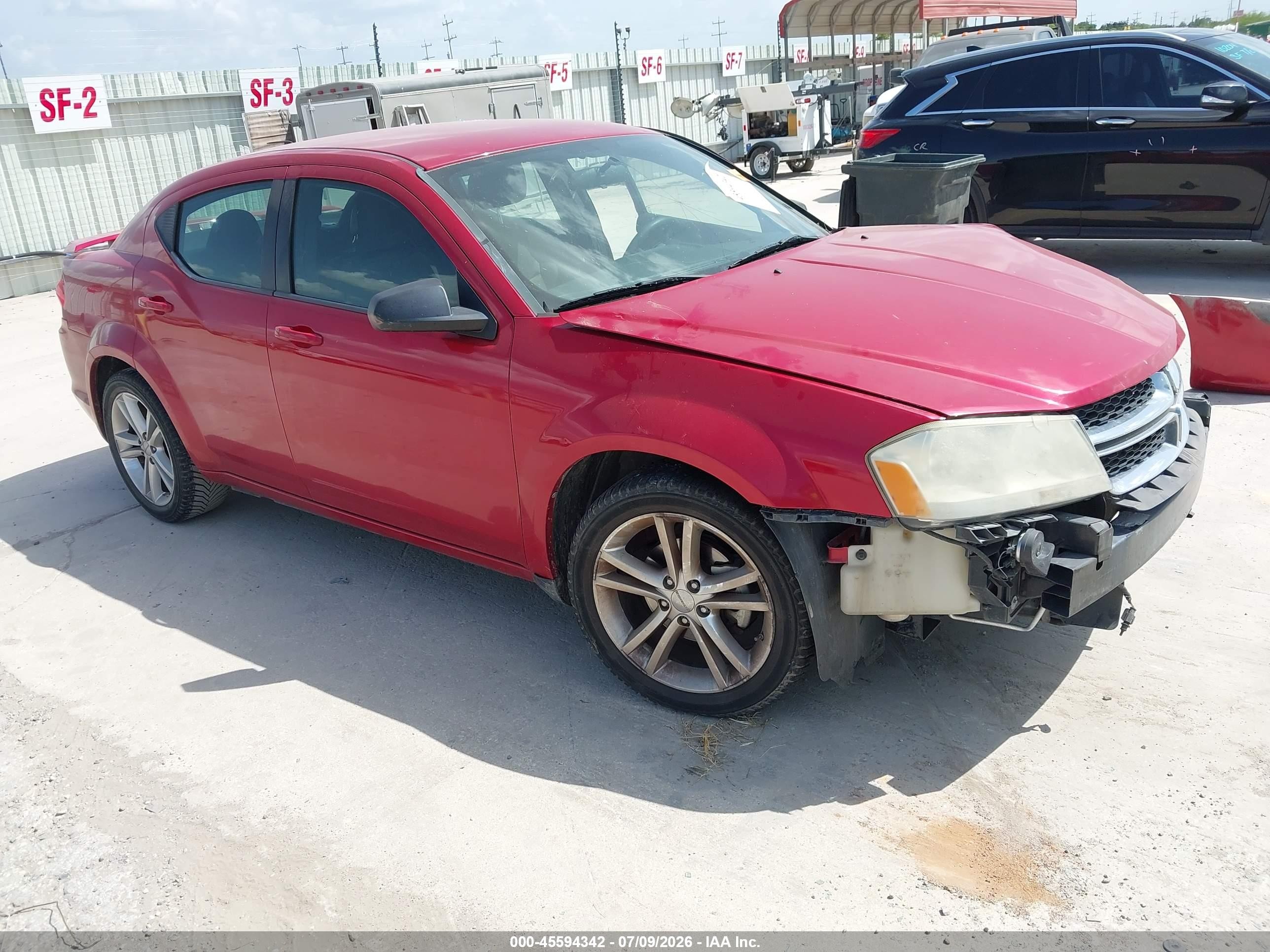 2013 Dodge Avenger SE V6, VIN 1C3CDZAG5DN552785 — Front end