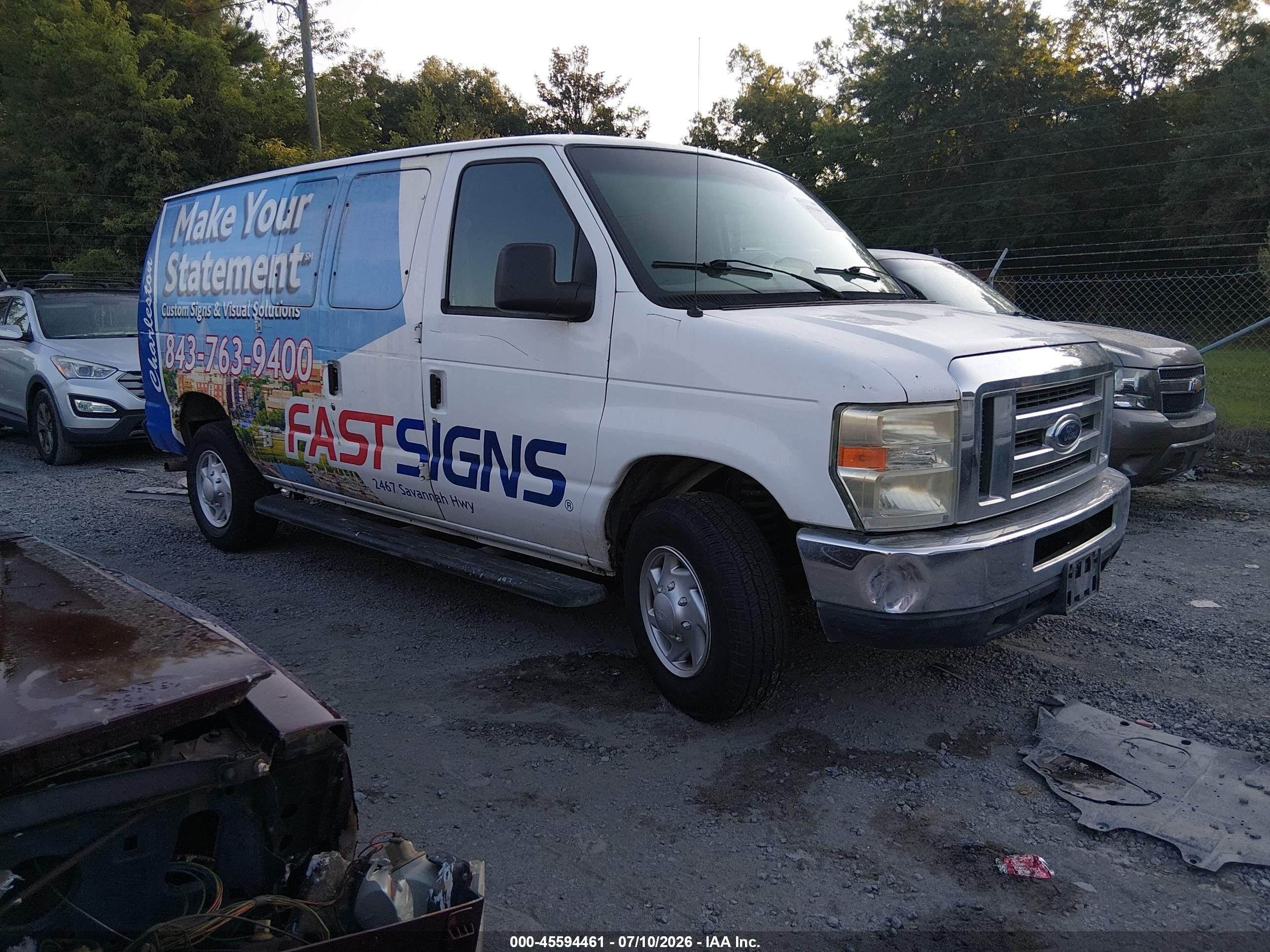 2008 Ford Econoline Cargo Commercial, VIN 1FTNE24W98DA97589 — Normal wear