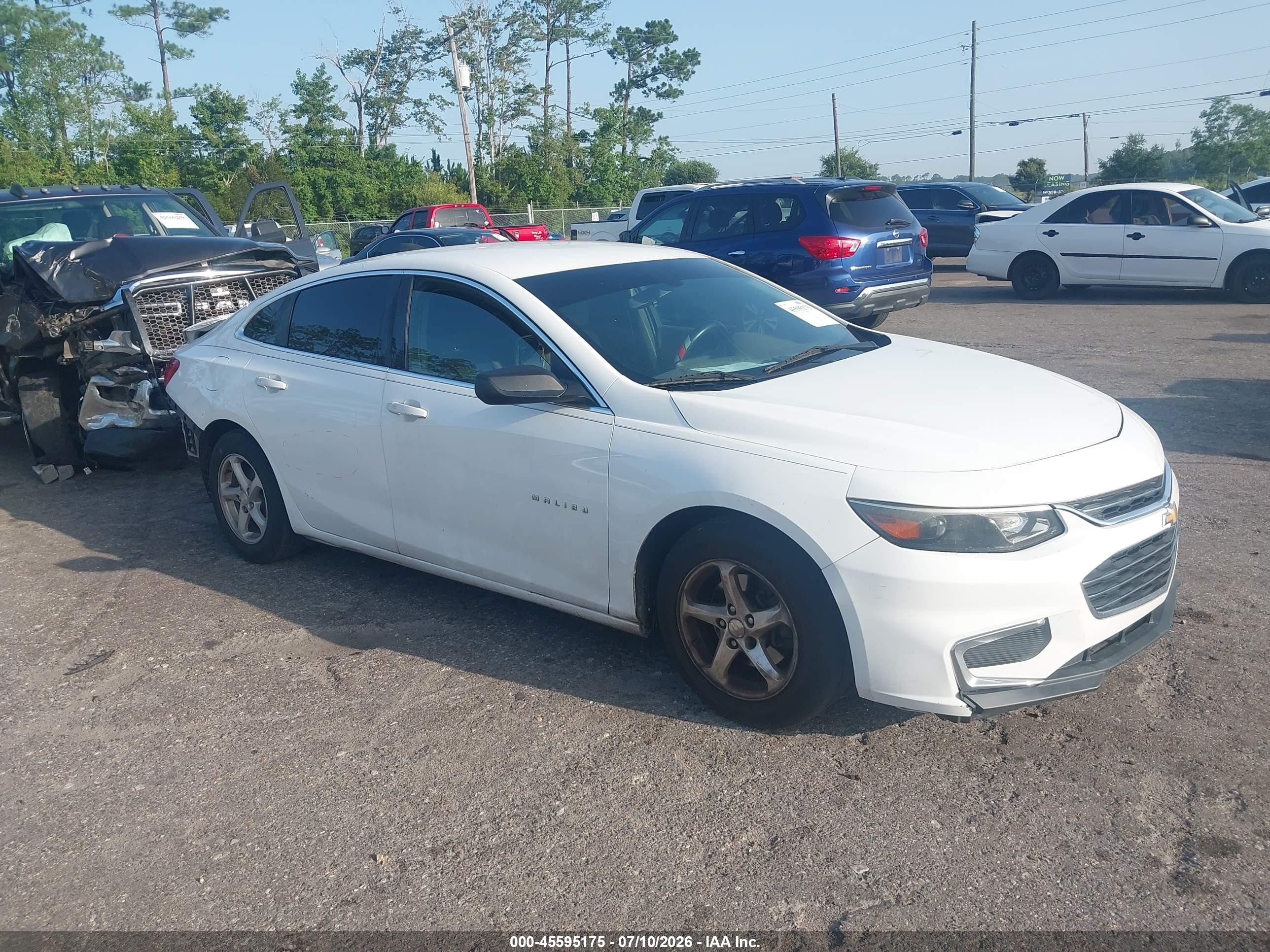 2016 Chevrolet Malibu LS, VIN 1G1ZB5ST0GF326726 — Rear end