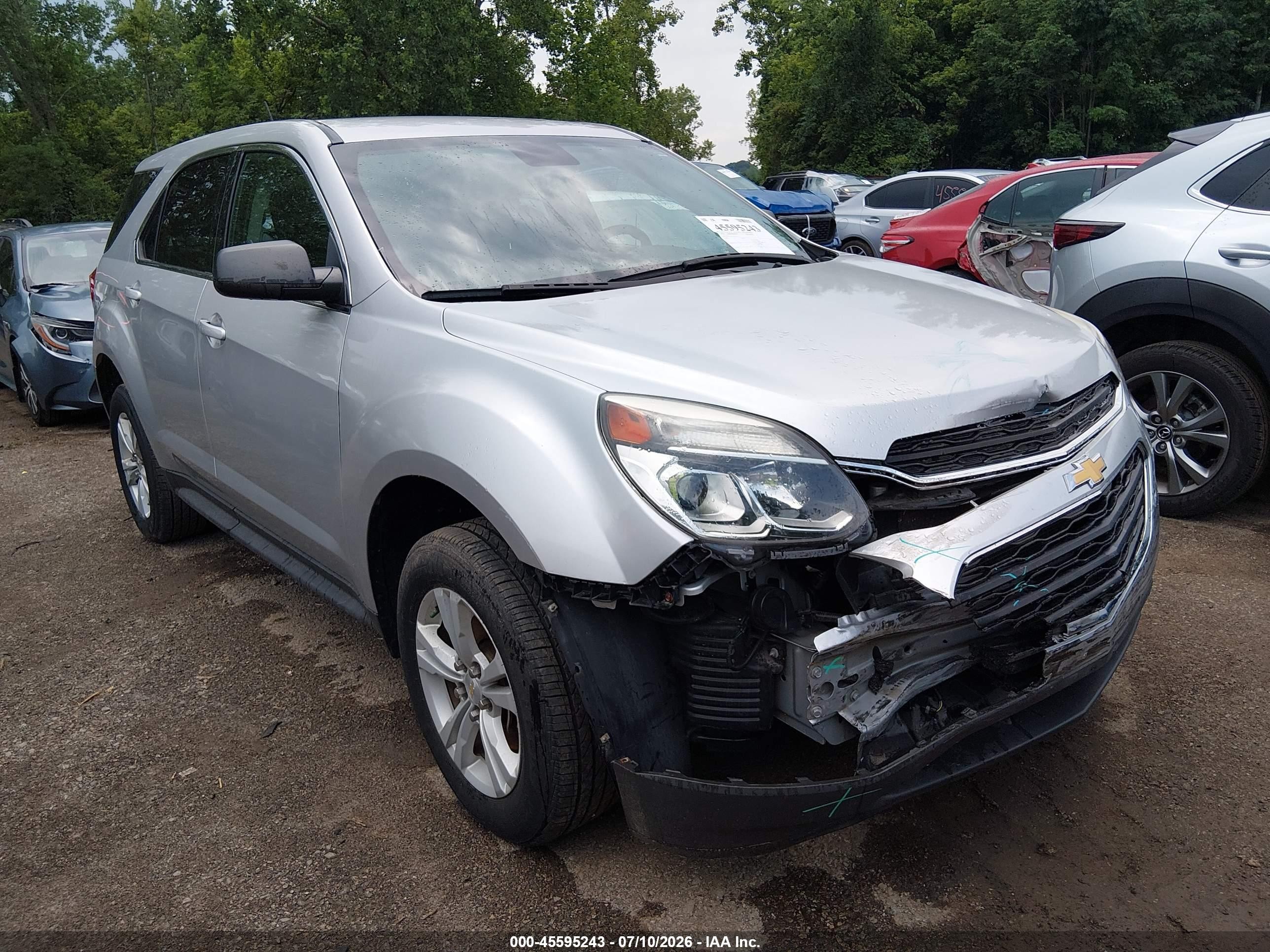 2016 Chevrolet Equinox LS, VIN 2GNALBEK5G1143775 — Front end