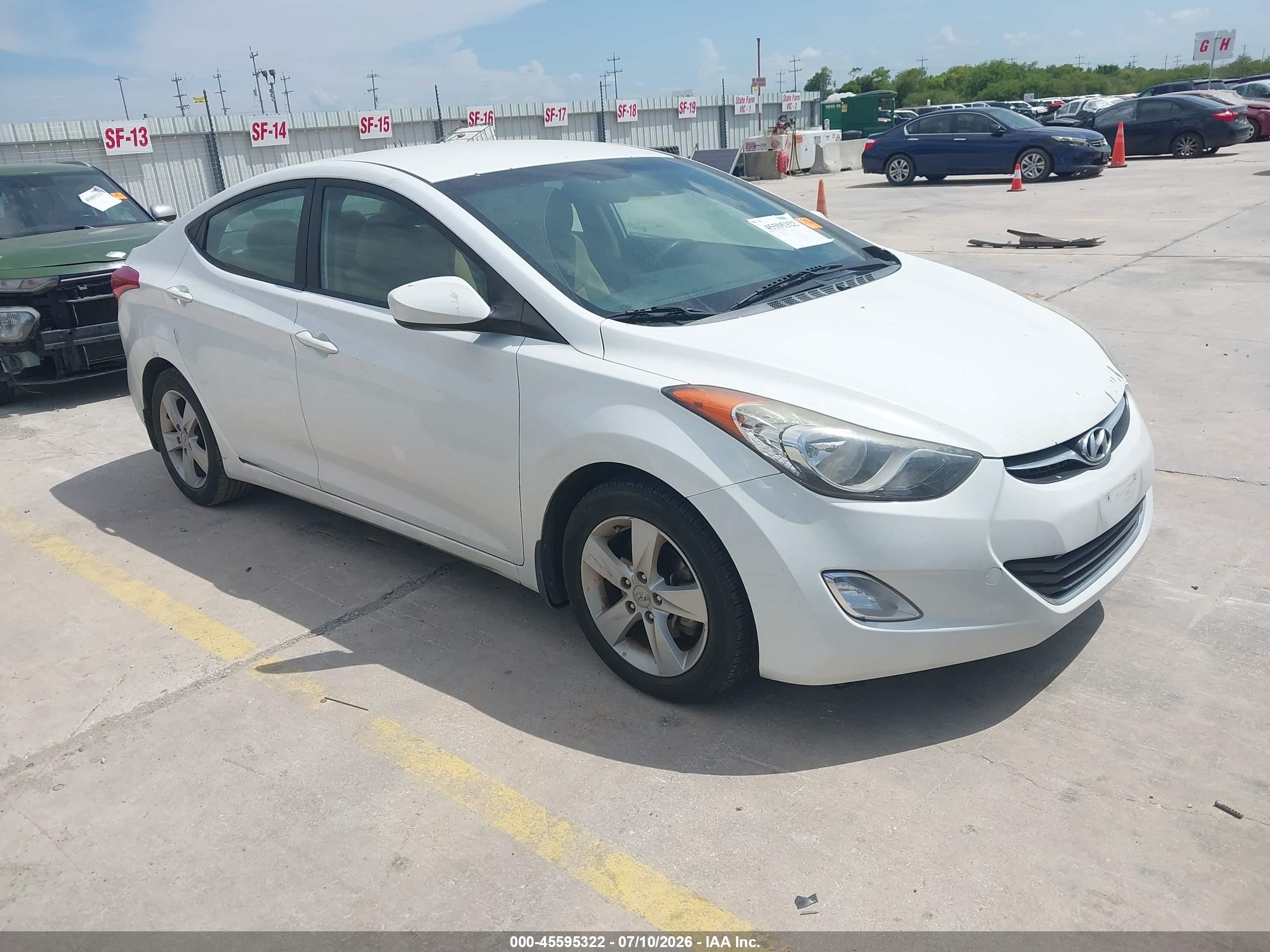 2013 Hyundai Elantra GLS, VIN 5NPDH4AE0DH406994 — Rollover