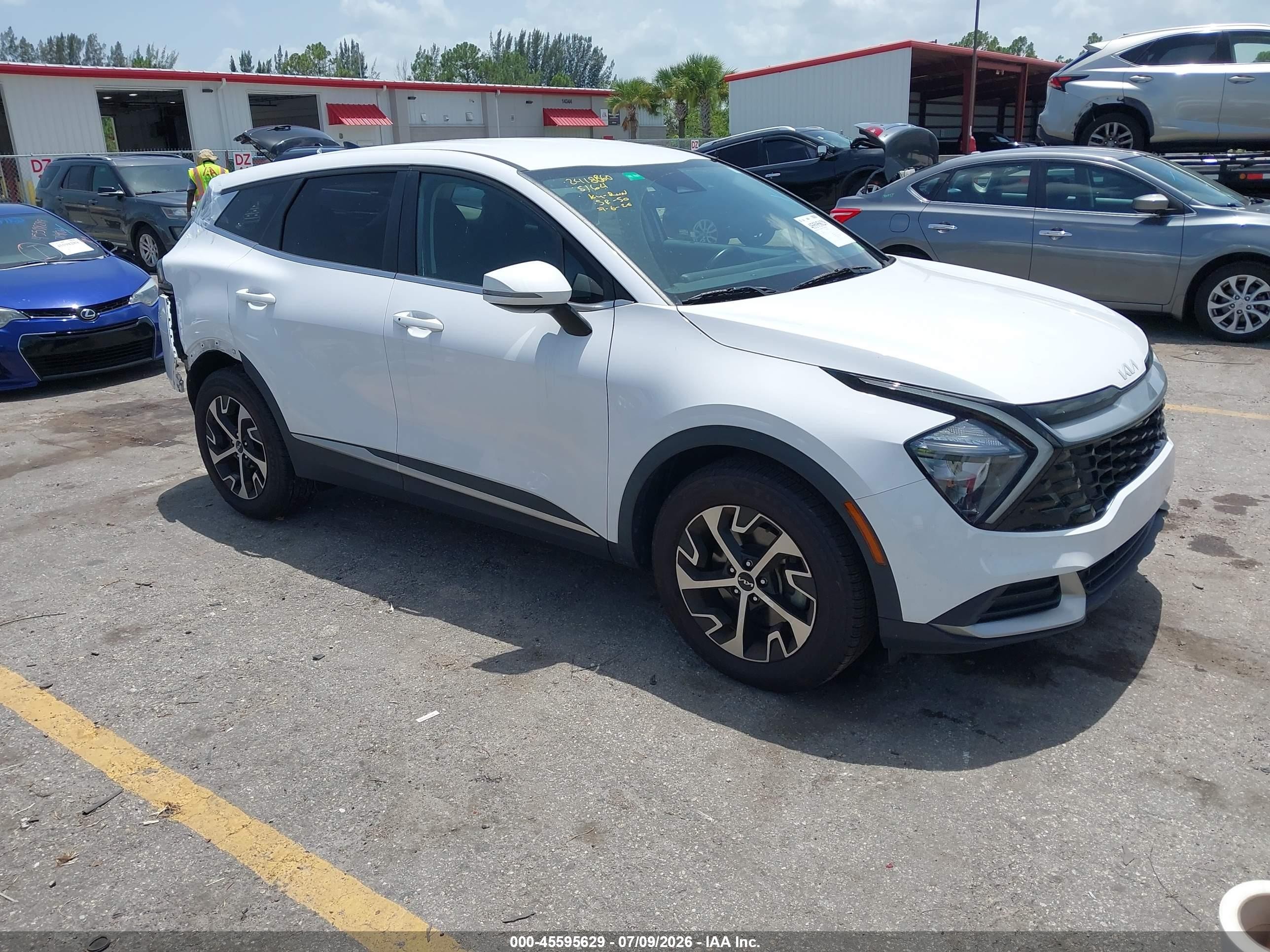 2023 Kia Sportage EX, VIN 5XYK33AF8PG005150 — Rear end