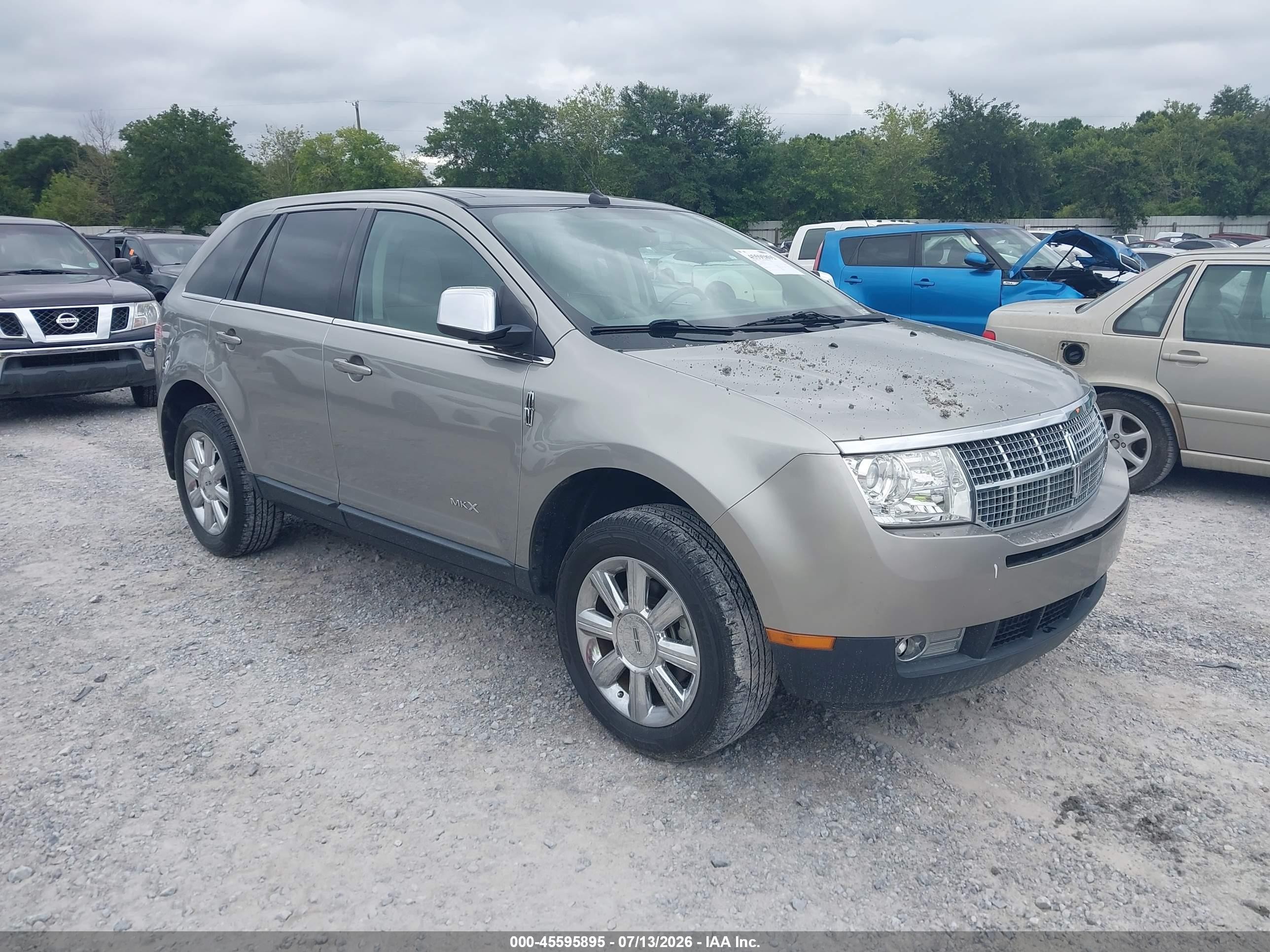 2008 Lincoln MKX, VIN 2LMDU68C68BJ05742 — Normal wear