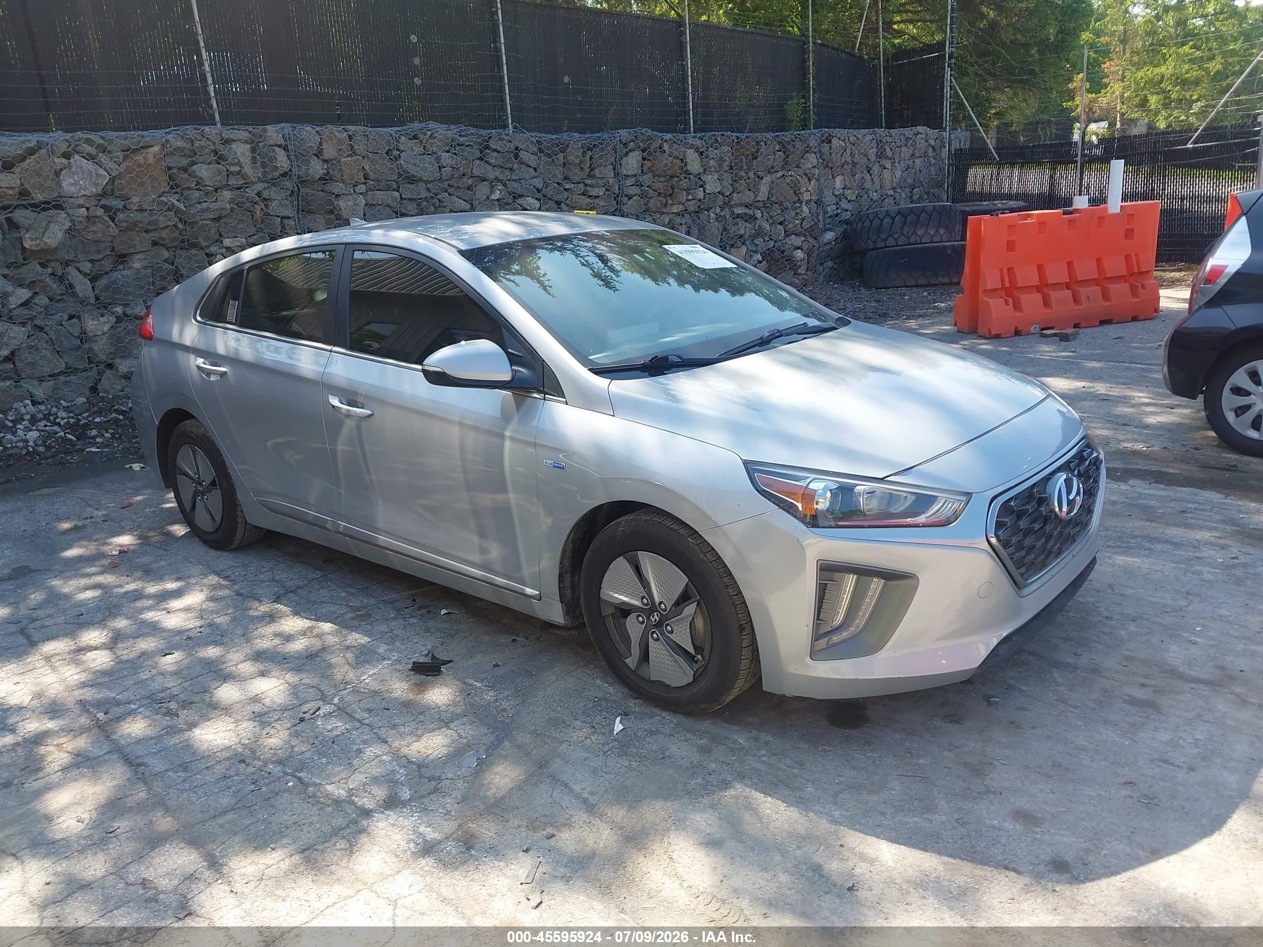 2020 Hyundai Ioniq SE, VIN KMHC75LC1LU201118 — All over