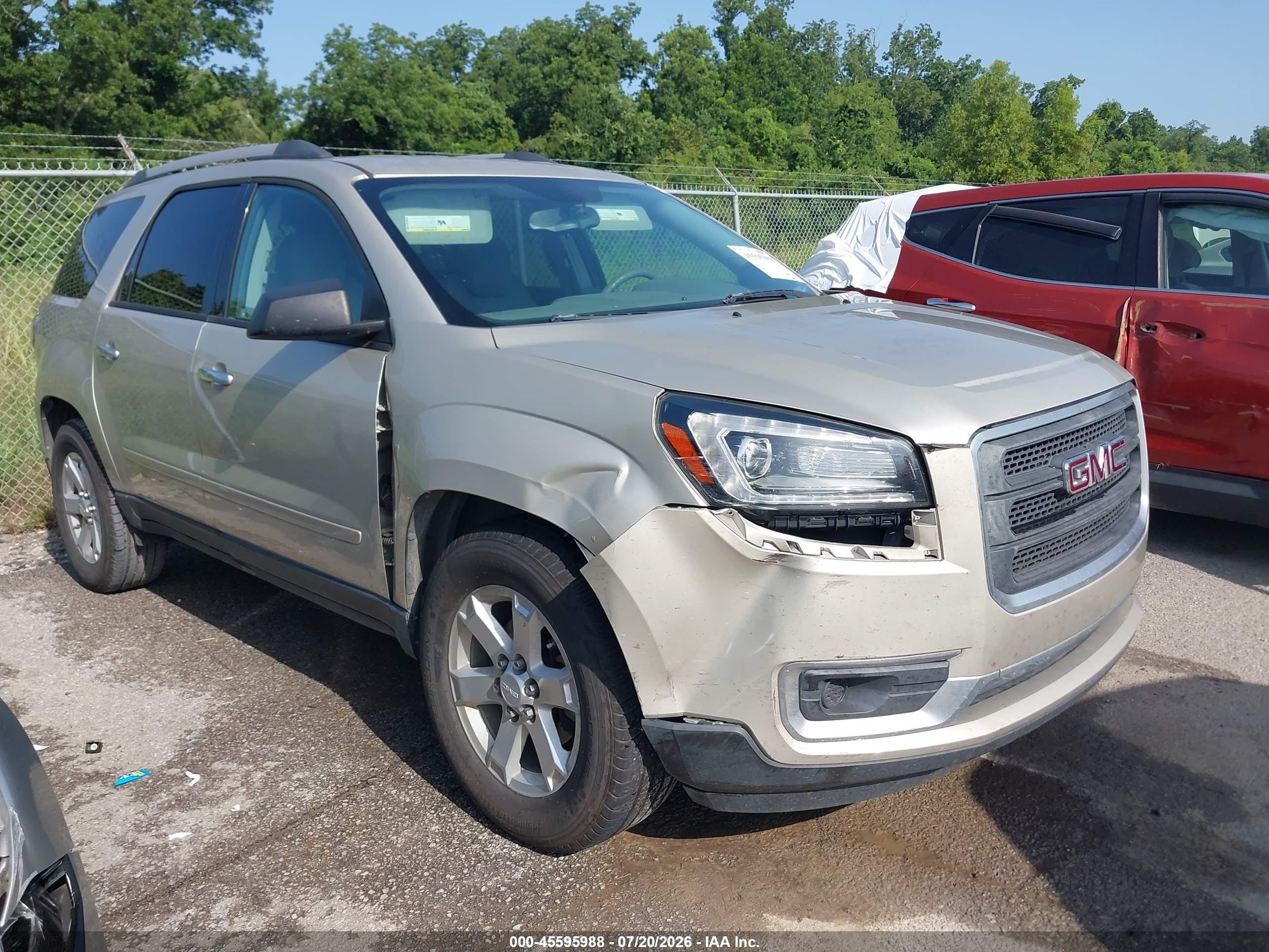 2014 GMC Acadia SLE, VIN 1GKKRNED4EJ215958 — Front end