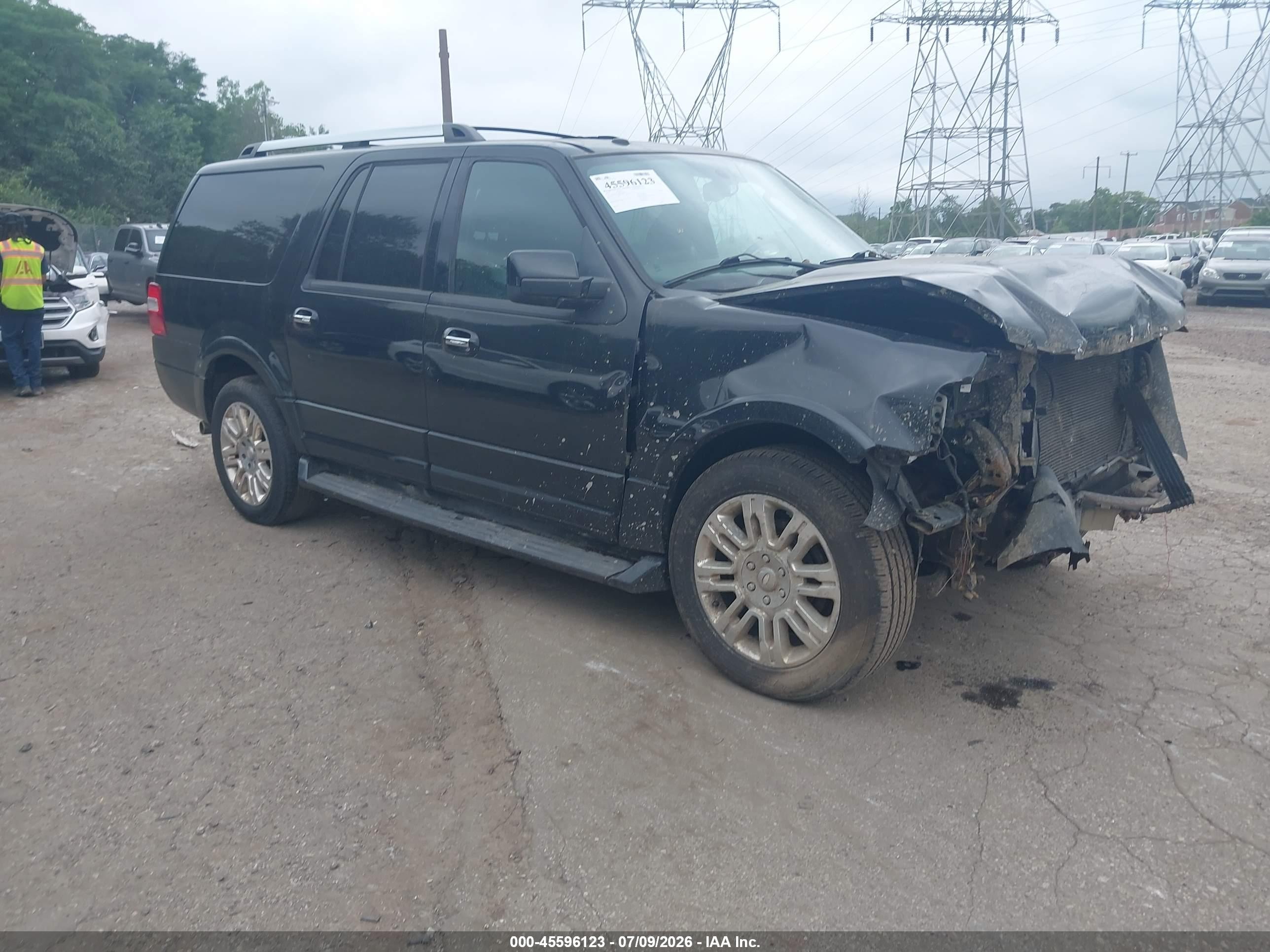 2011 Ford Expedition Max Limited, VIN 1FMJK2A55BEF18949 — Front end