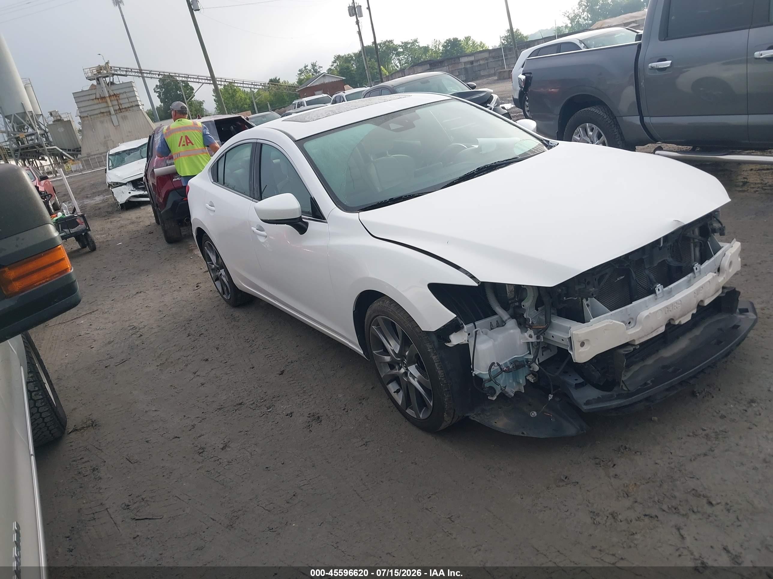 2017 Mazda 6 Grand Touring, VIN JM1GL1X50H1145073 — Front end