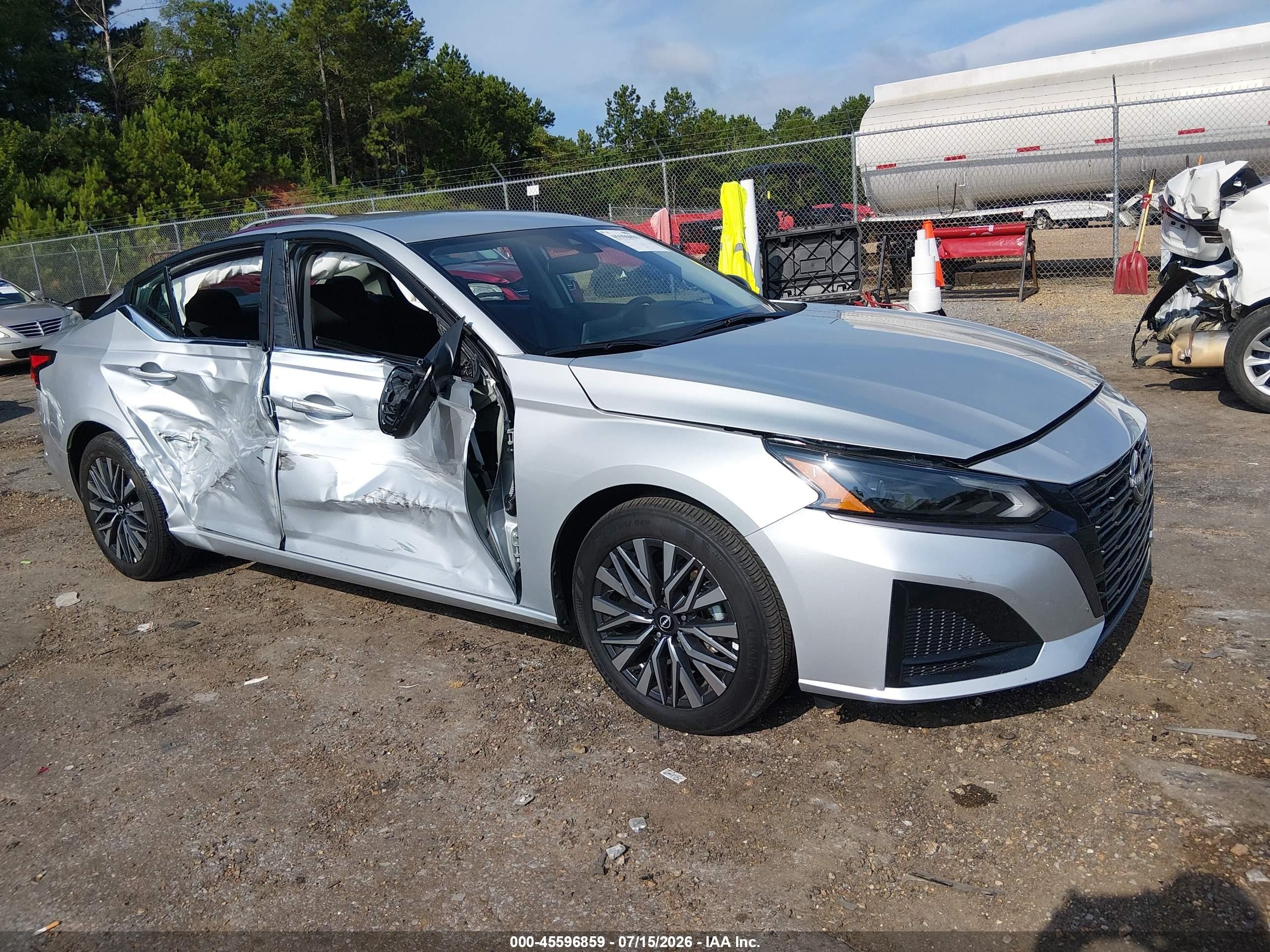 2026 Nissan Altima SV, VIN 1N4BL4DV5TN319288 — Side
