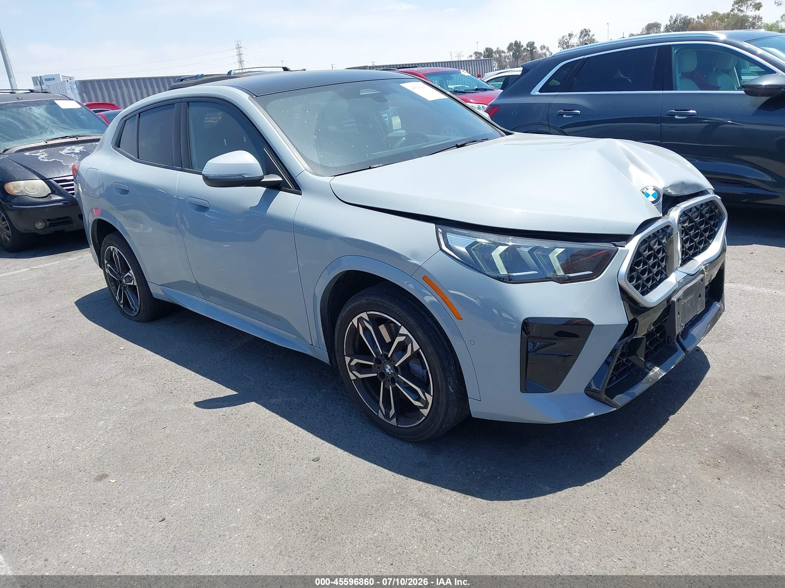 2025 BMW X2 xDrive28i, VIN WBX63GM04S5309130 — Перед