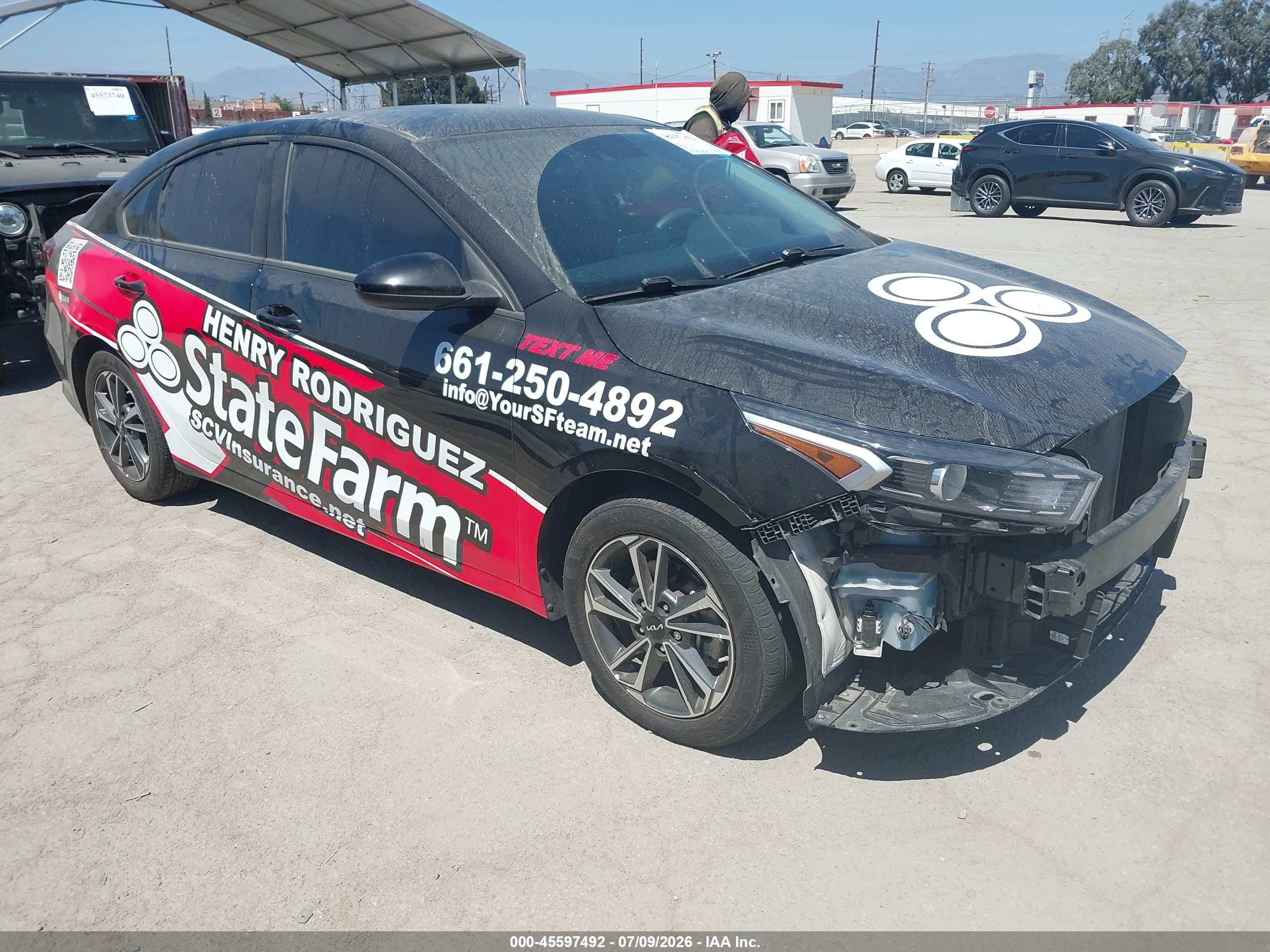 2023 Kia Forte LXS, VIN 3KPF24AD5PE555105 — Front end